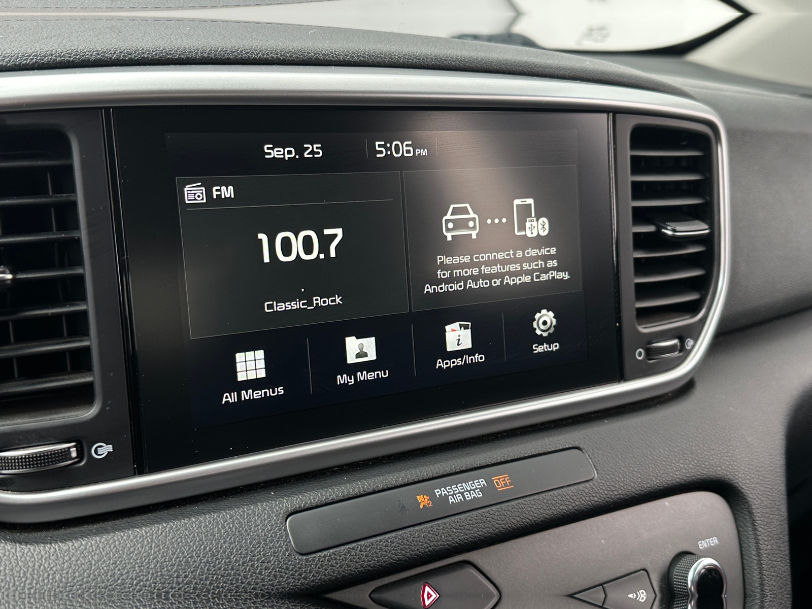 Thumbnail: 2020 Kia Sportage - 4