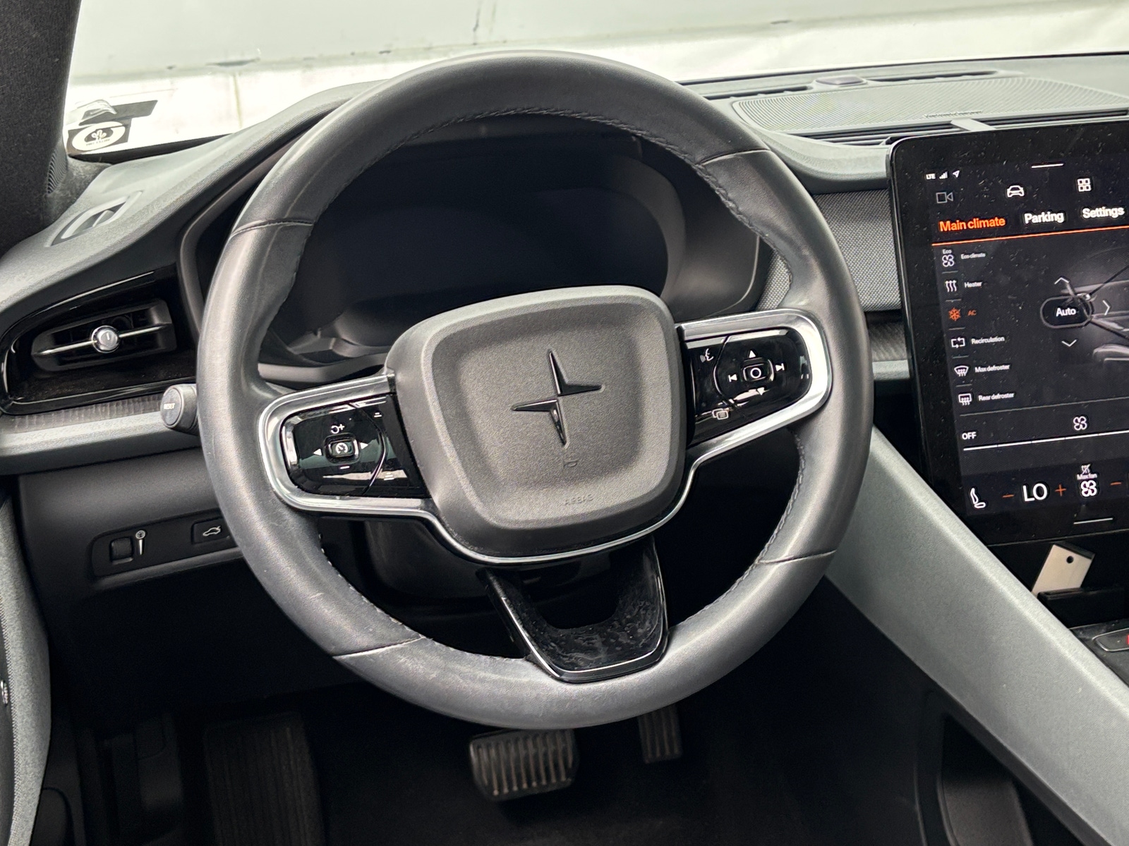Thumbnail: 2022 Polestar 2 - 5