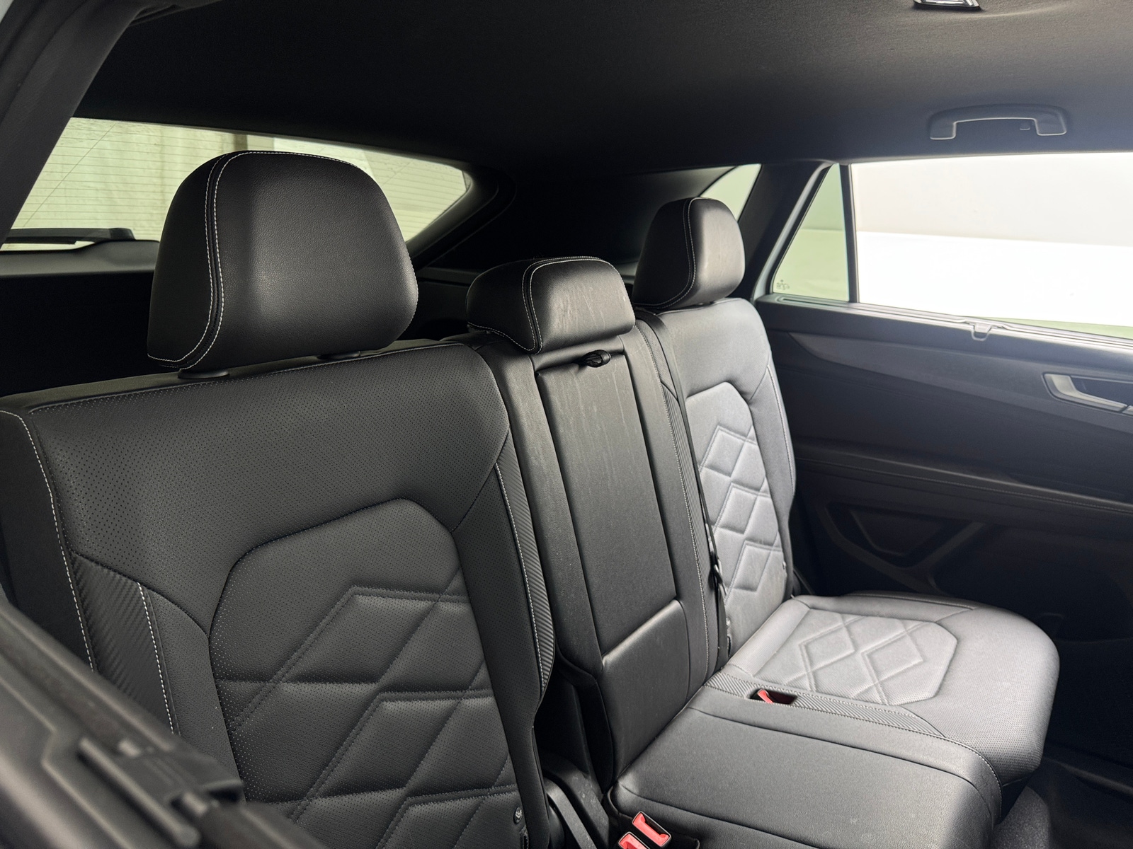 Thumbnail: 2025 Volkswagen Atlas - 5