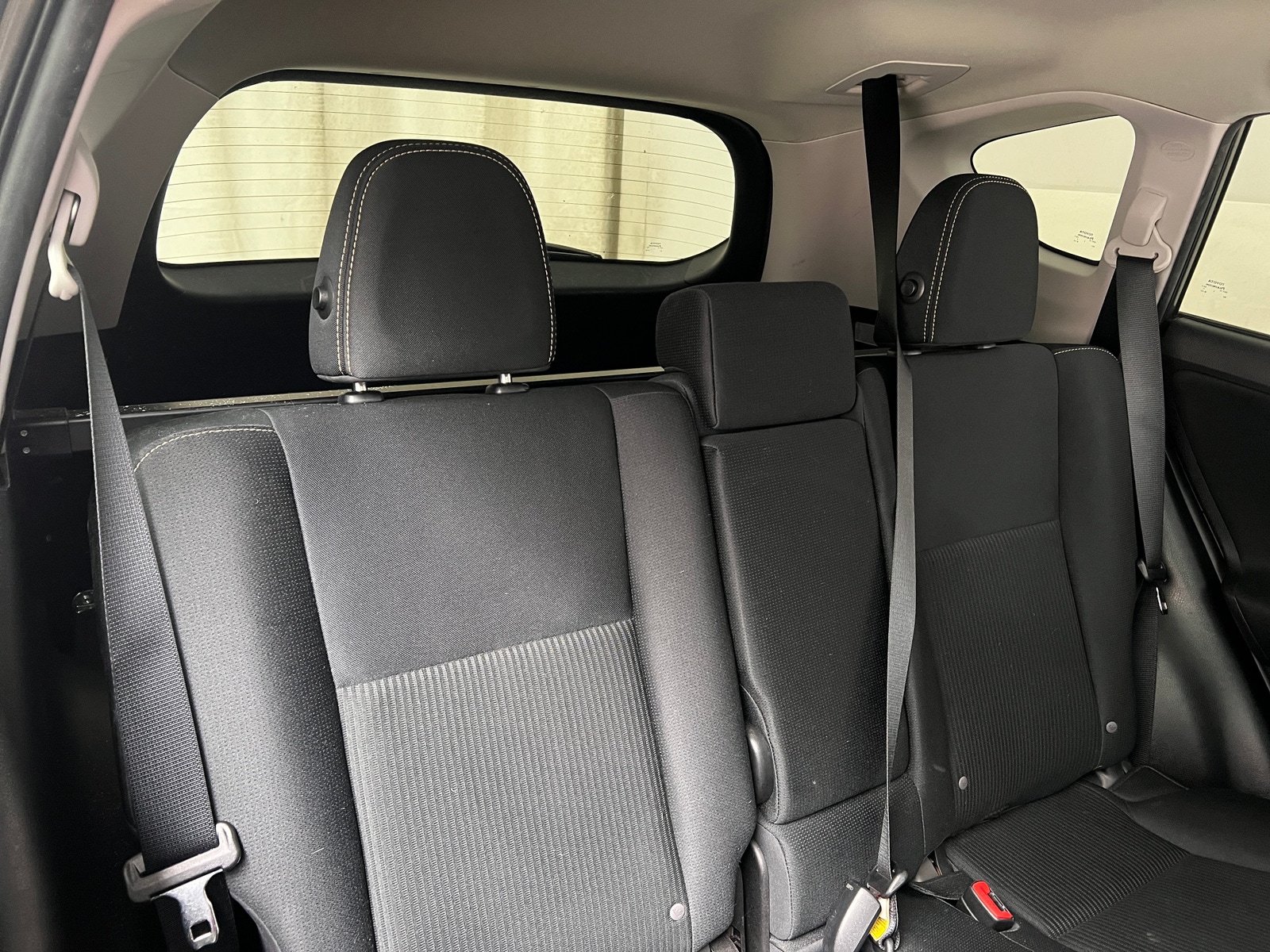 Thumbnail: 2015 Toyota RAV4 - 6