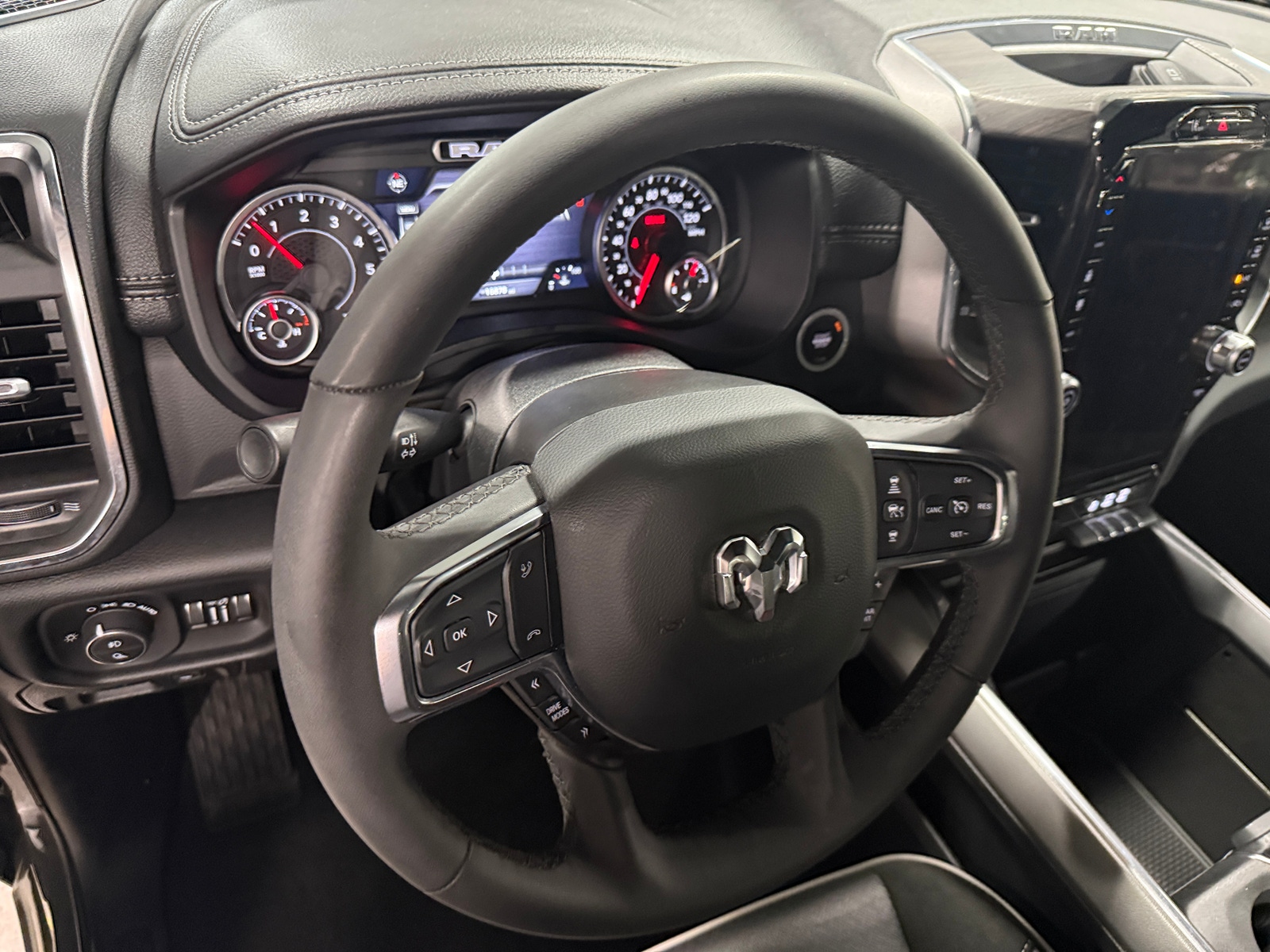 Thumbnail: 2026 RAM 1500 - 4