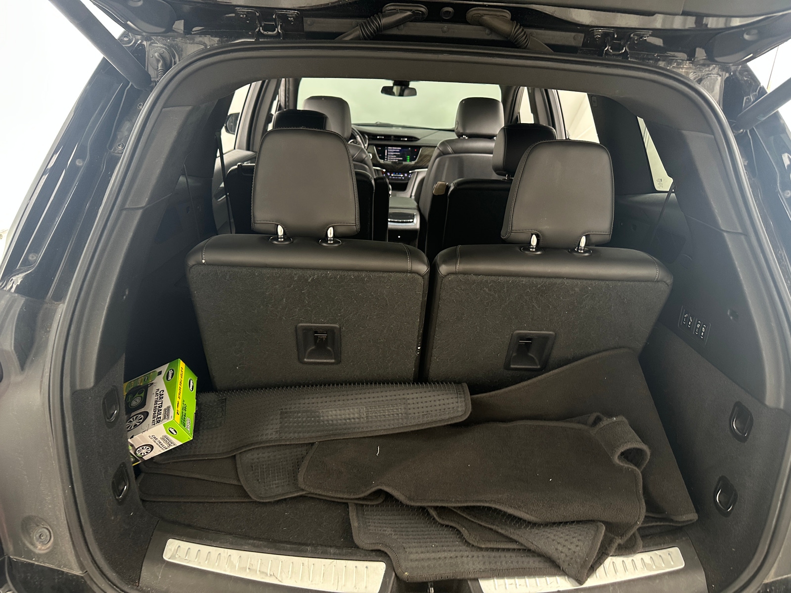 Thumbnail: 2020 Cadillac XT6 - 6