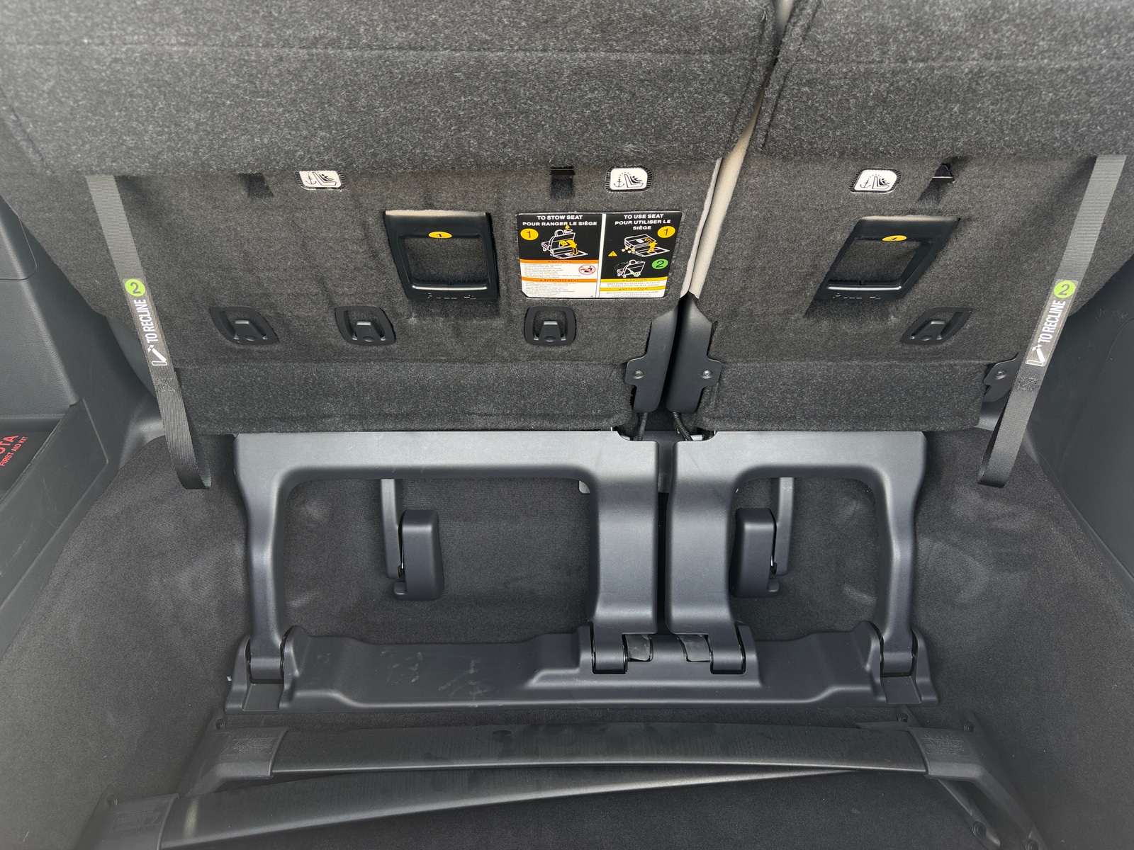 Thumbnail: 2026 Toyota Sienna - 6