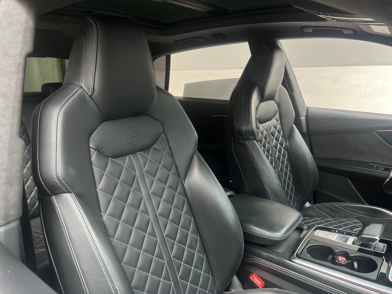 Thumbnail: 2020 Audi SQ8 - 2