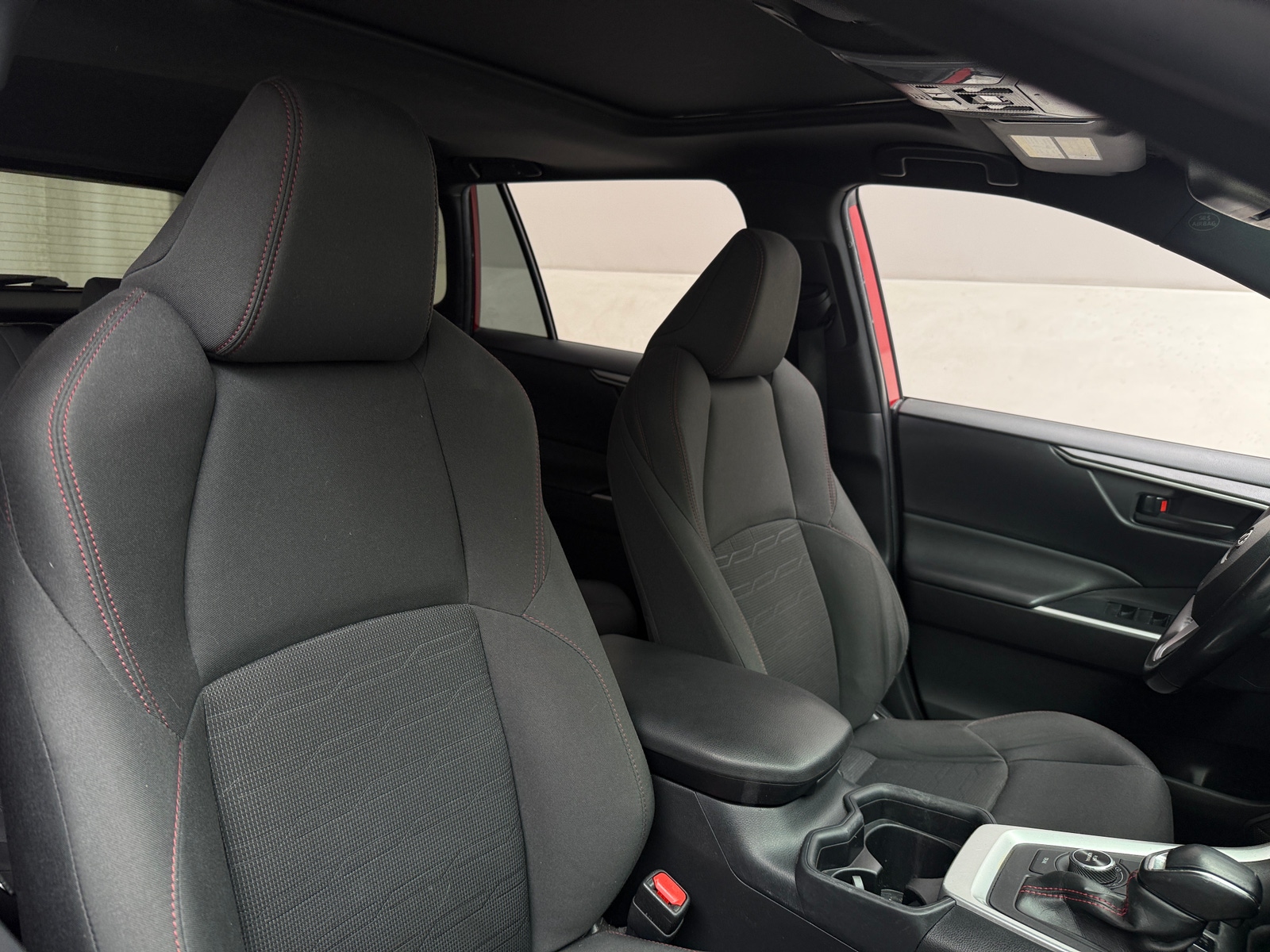 Thumbnail: 2021 Toyota RAV4 - 2