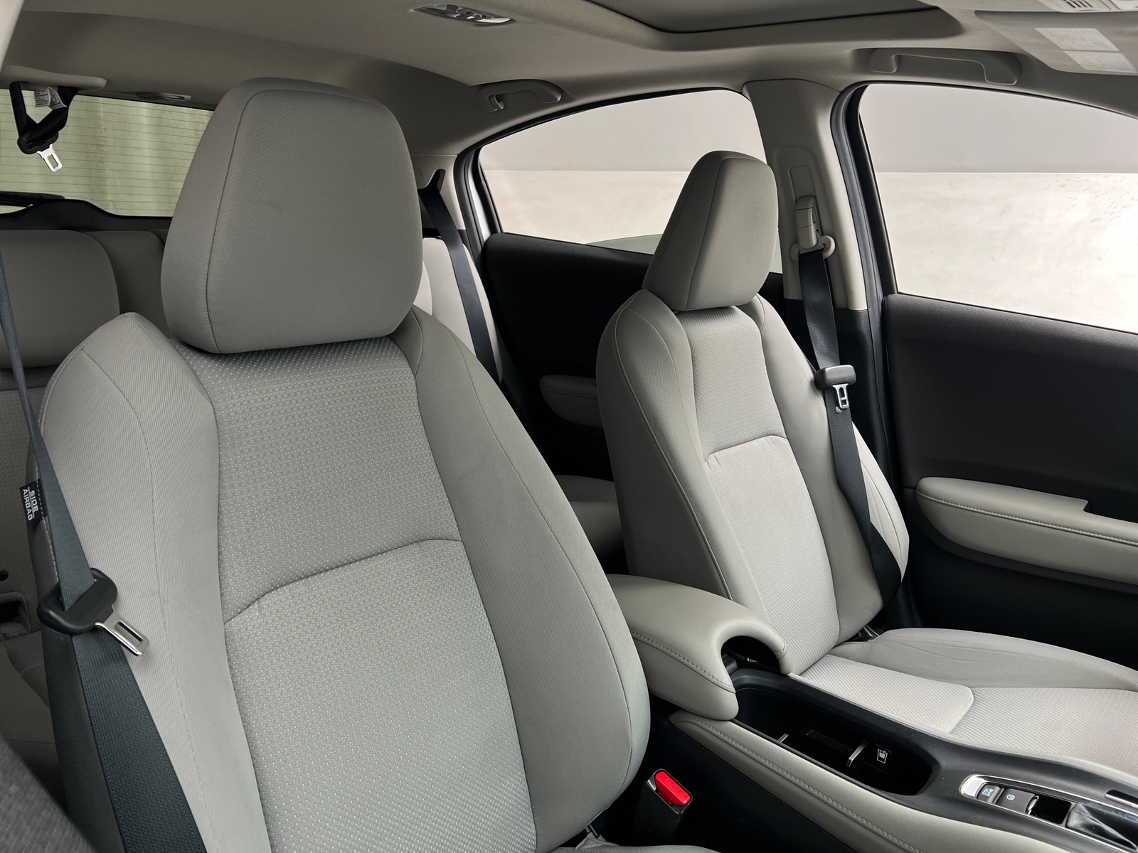 Thumbnail: 2021 Honda HR-V - 2