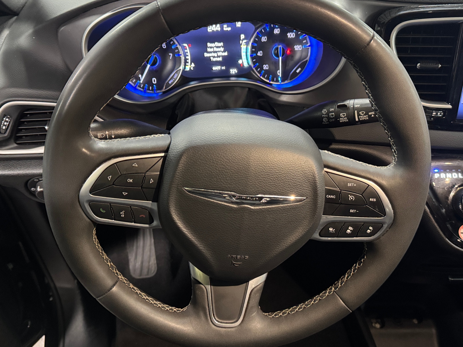 Thumbnail: 2025 Chrysler Pacifica - 4