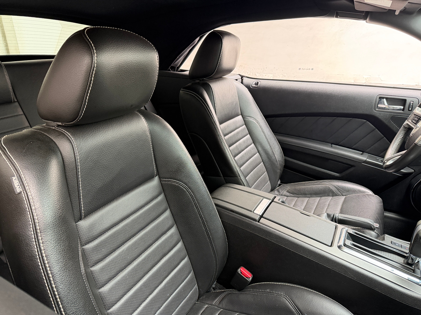 Thumbnail: 2010 Ford Mustang - 2