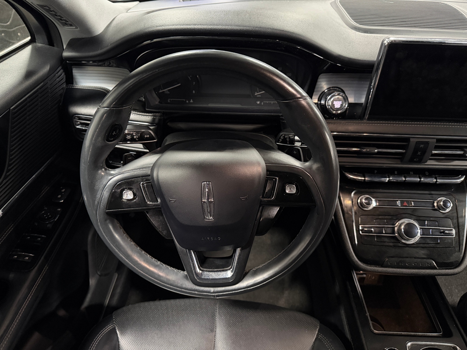 Thumbnail: 2020 Lincoln Corsair - 4