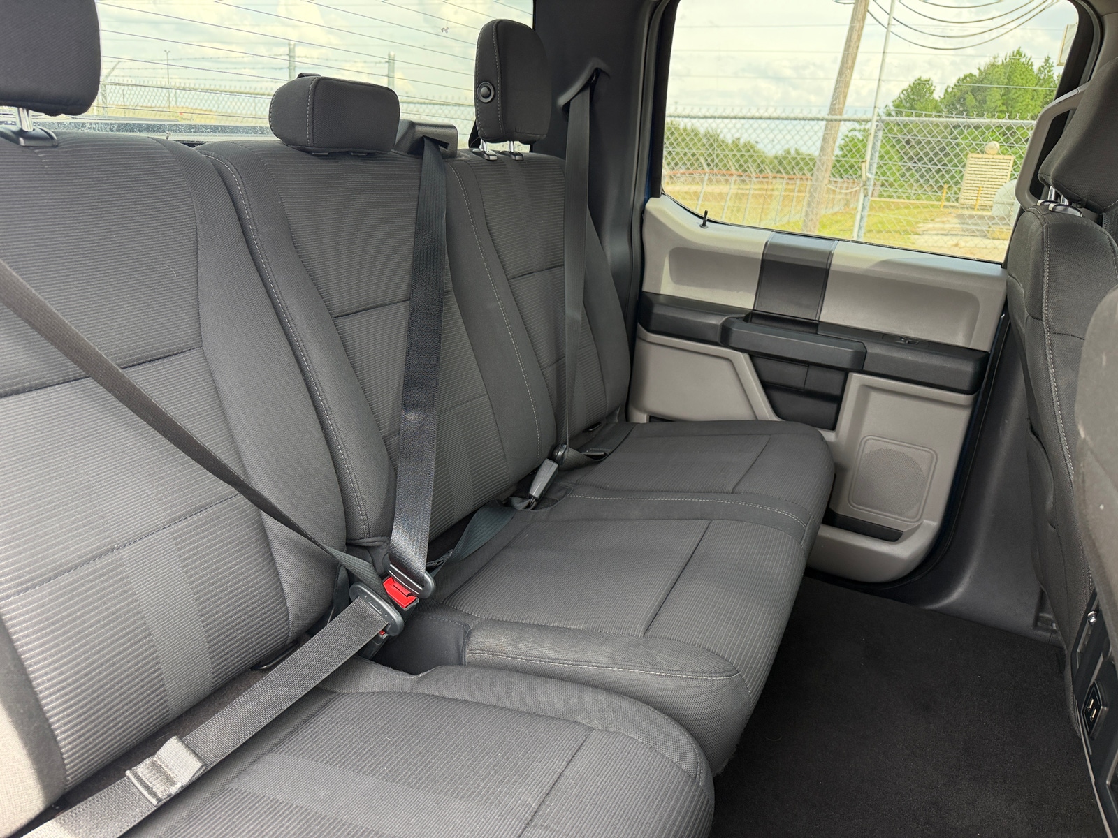 Thumbnail: 2018 Ford Econoline - 6
