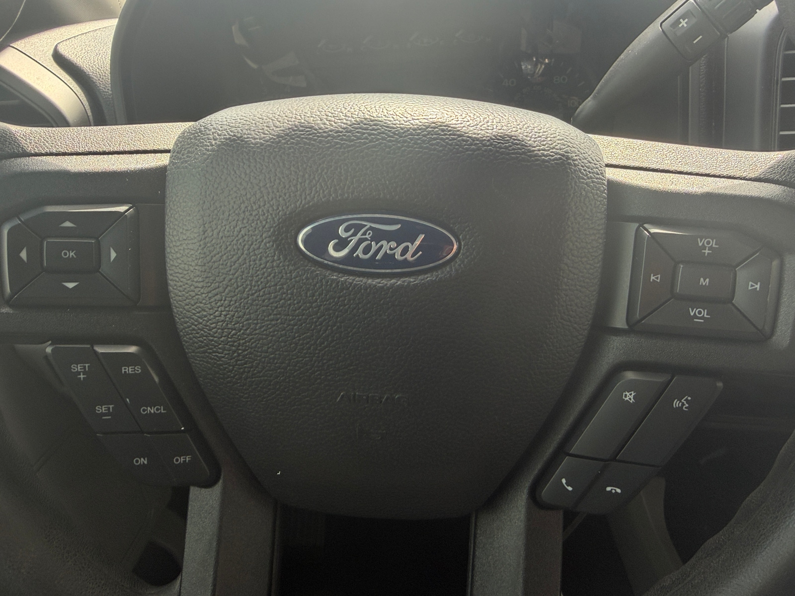 Thumbnail: 2018 Ford Econoline - 5