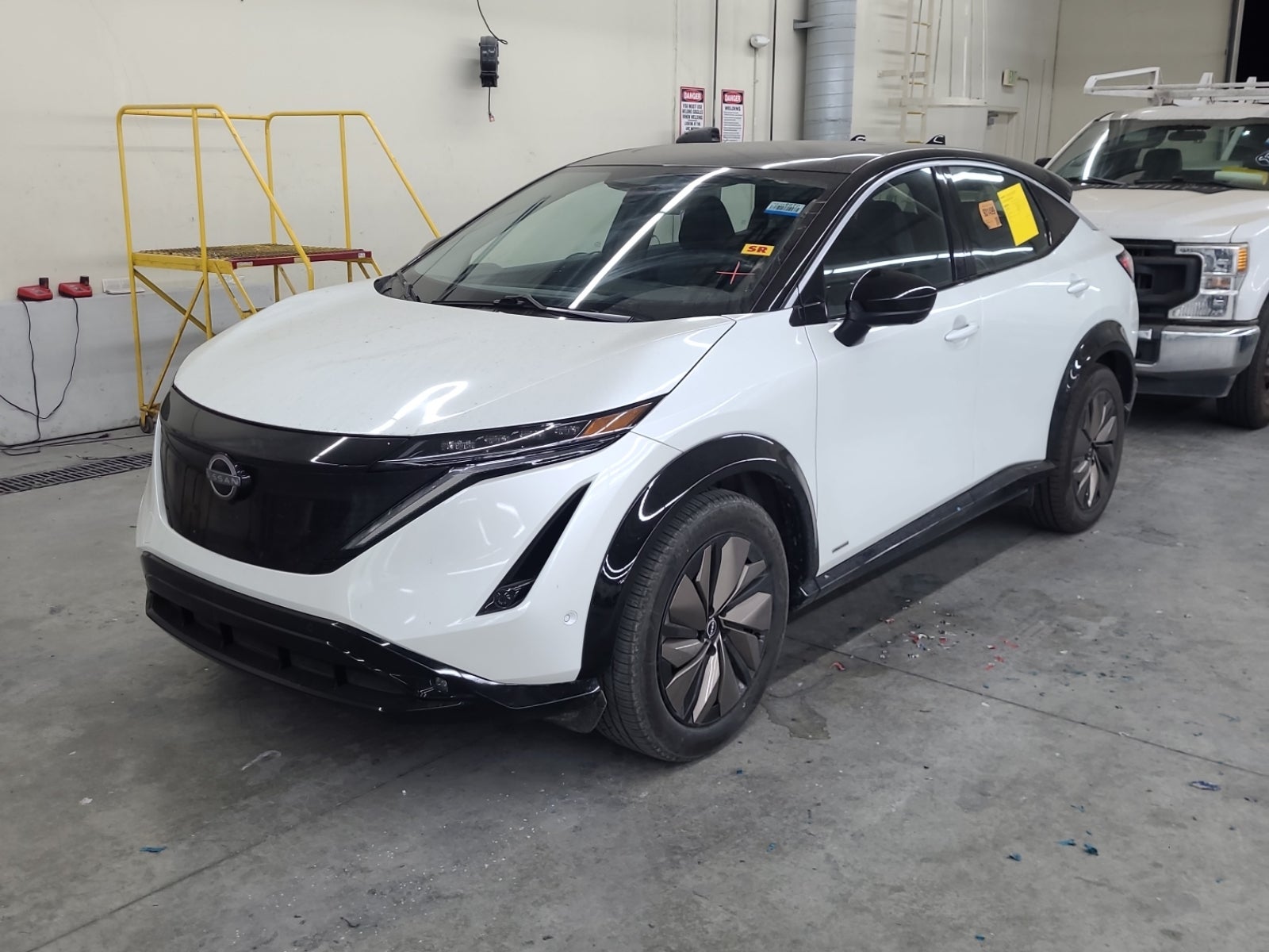 2023 Nissan Ariya Premiere