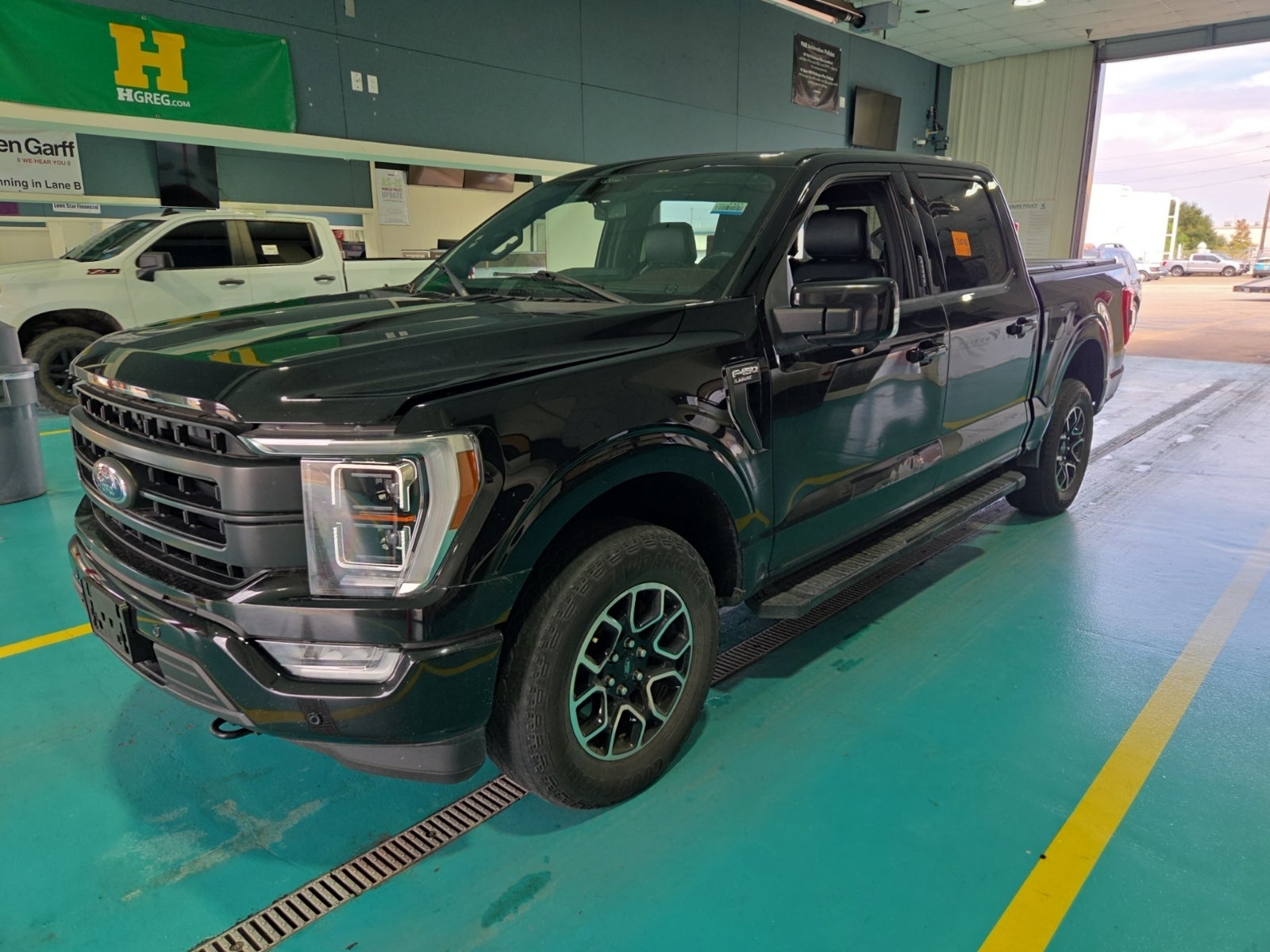 2022 Ford F-150 Lariat 4WD Supercrew 5.5' Box