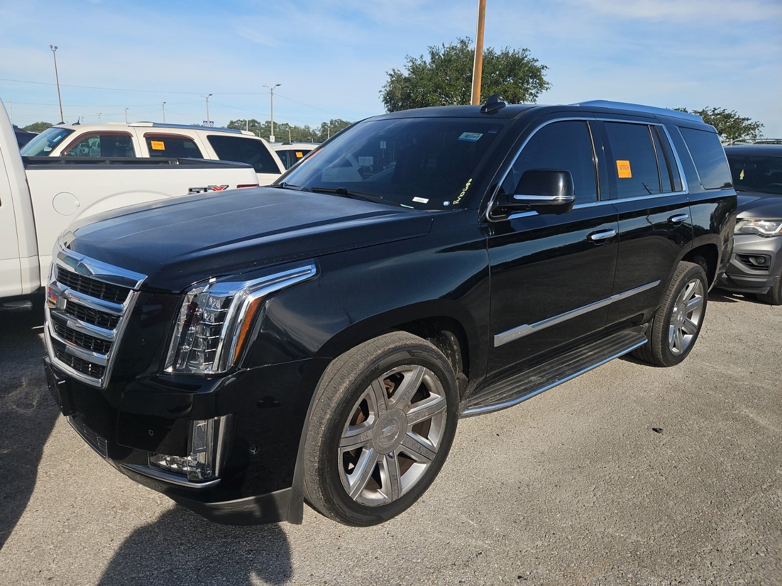 2017 Cadillac Escalade Luxury