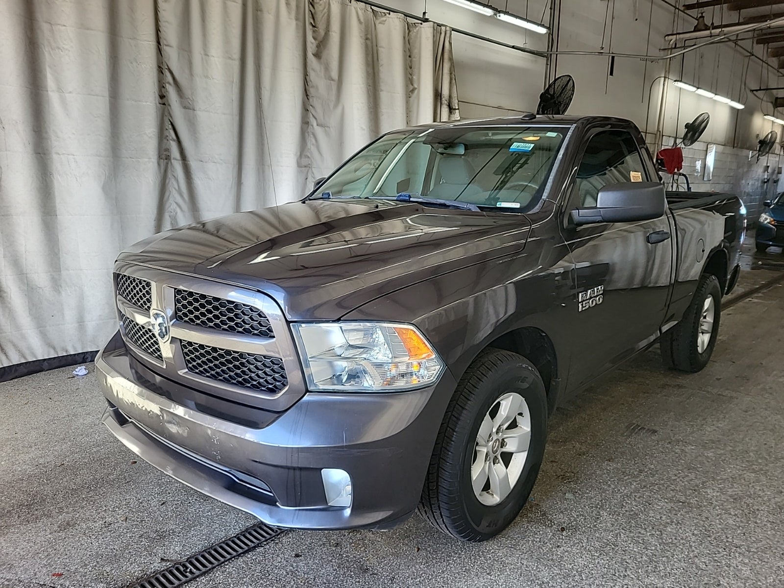 2018 Ram 1500 Express 4x2 Reg Cab 6'4" Box