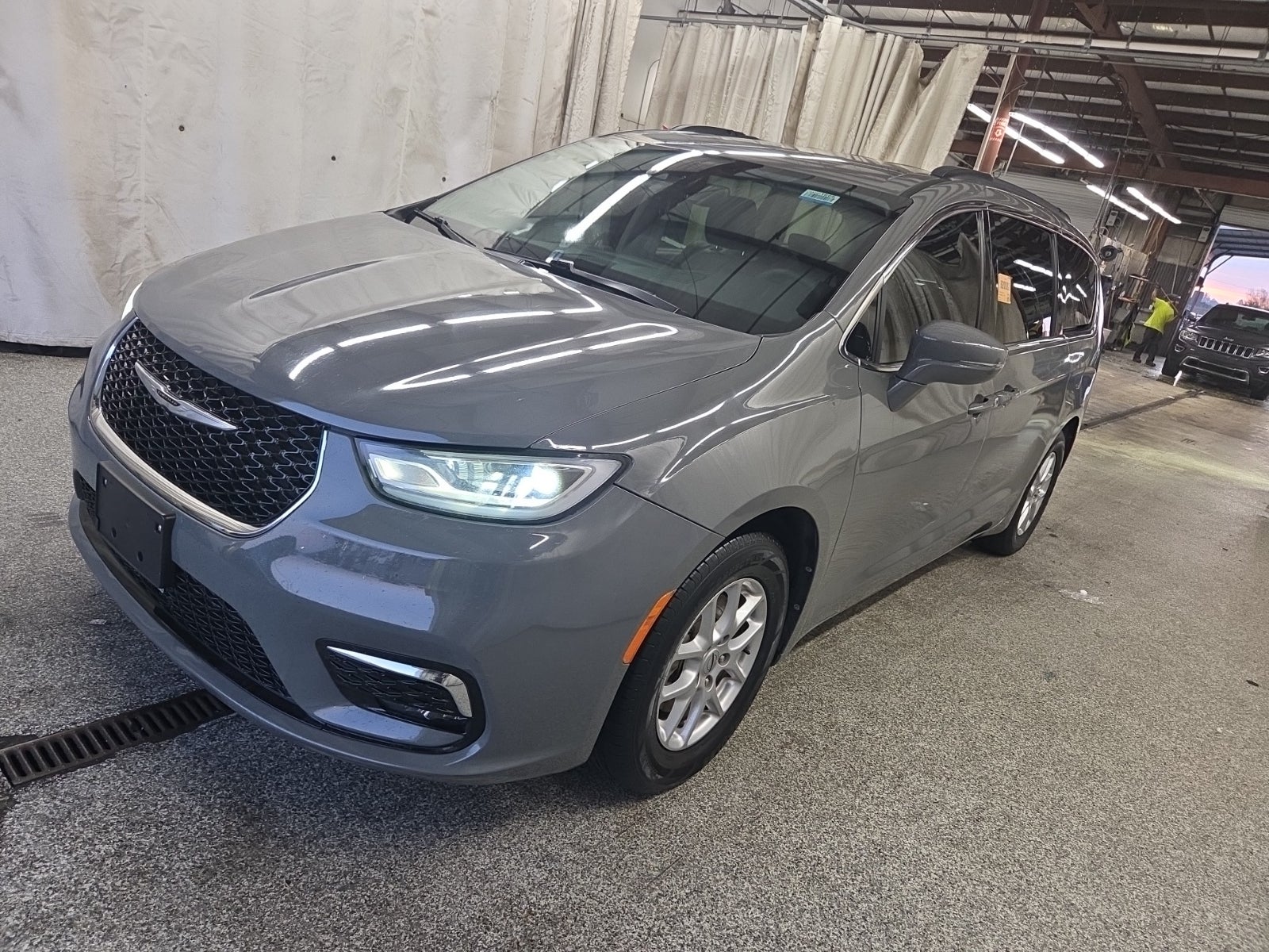 2022 Chrysler Pacifica Touring L