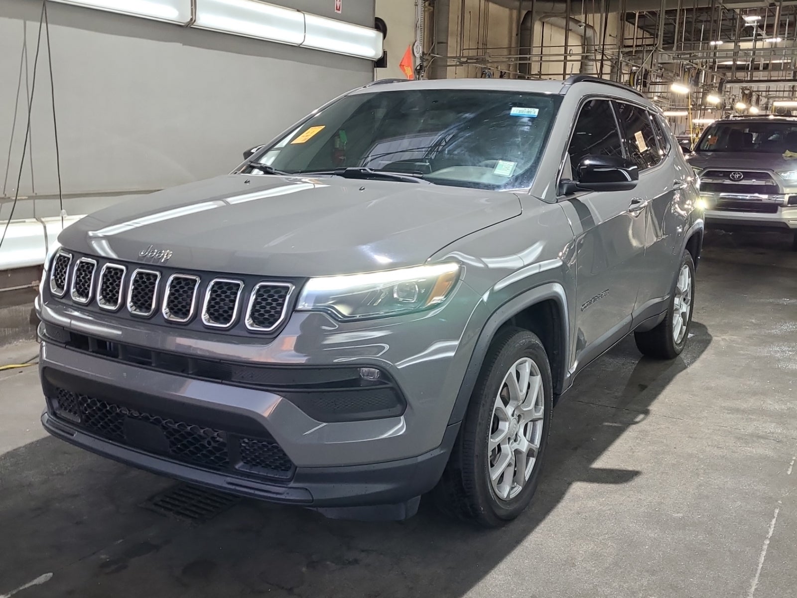 2023 Jeep Compass Latitude Lux