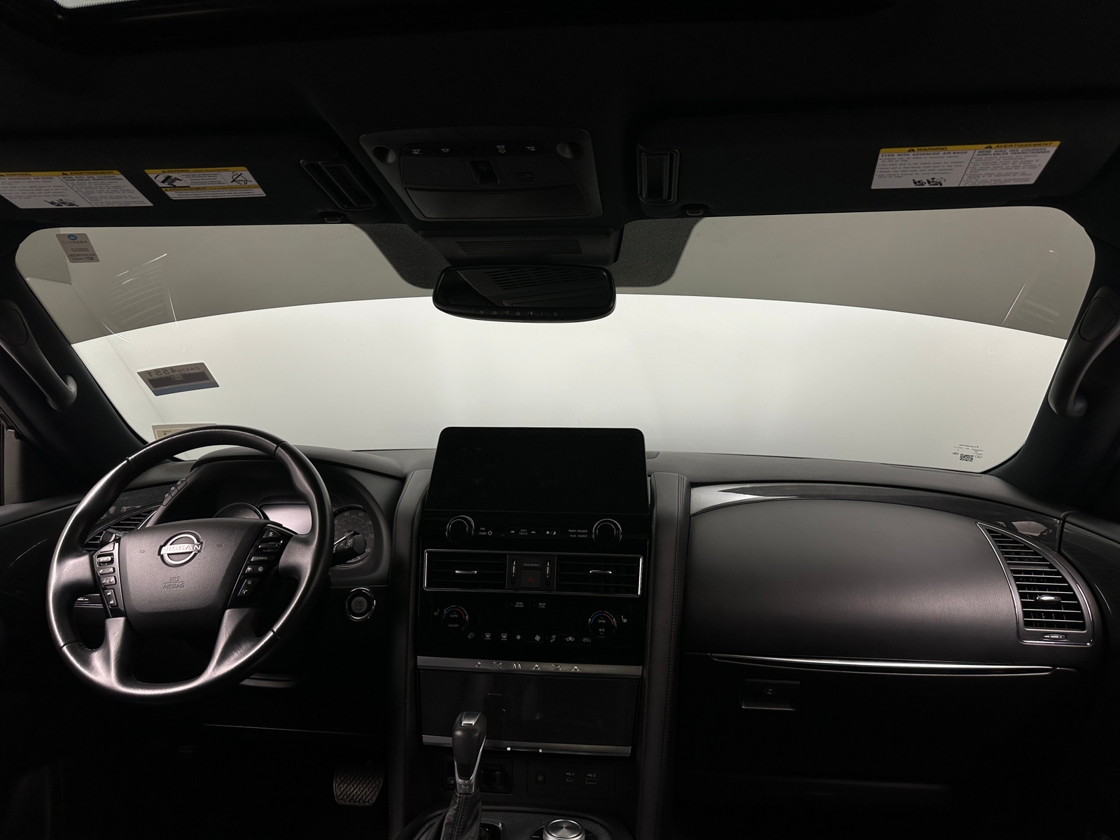 Thumbnail: 2022 Nissan Armada - 2