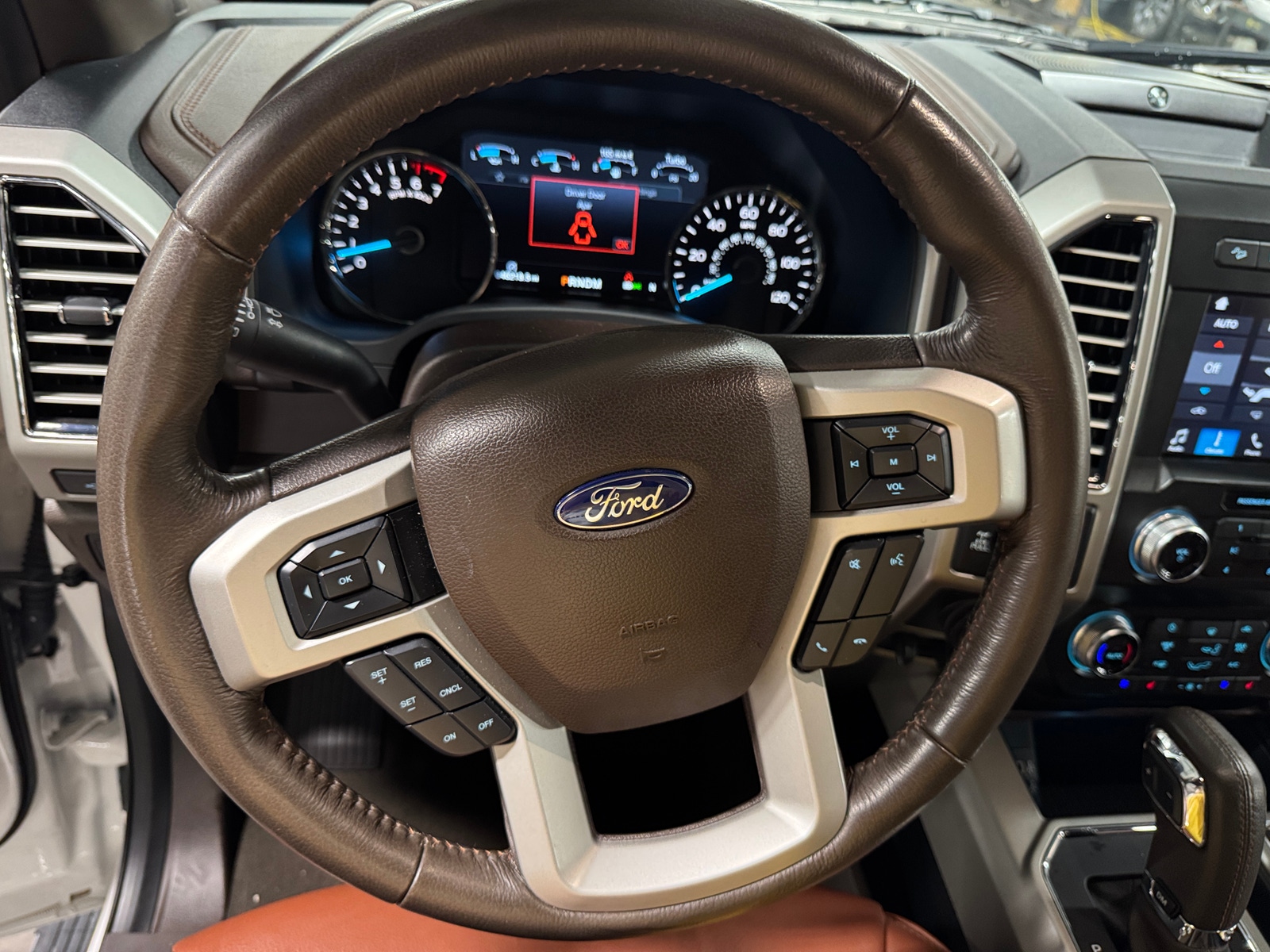 Thumbnail: 2019 Ford Econoline - 4