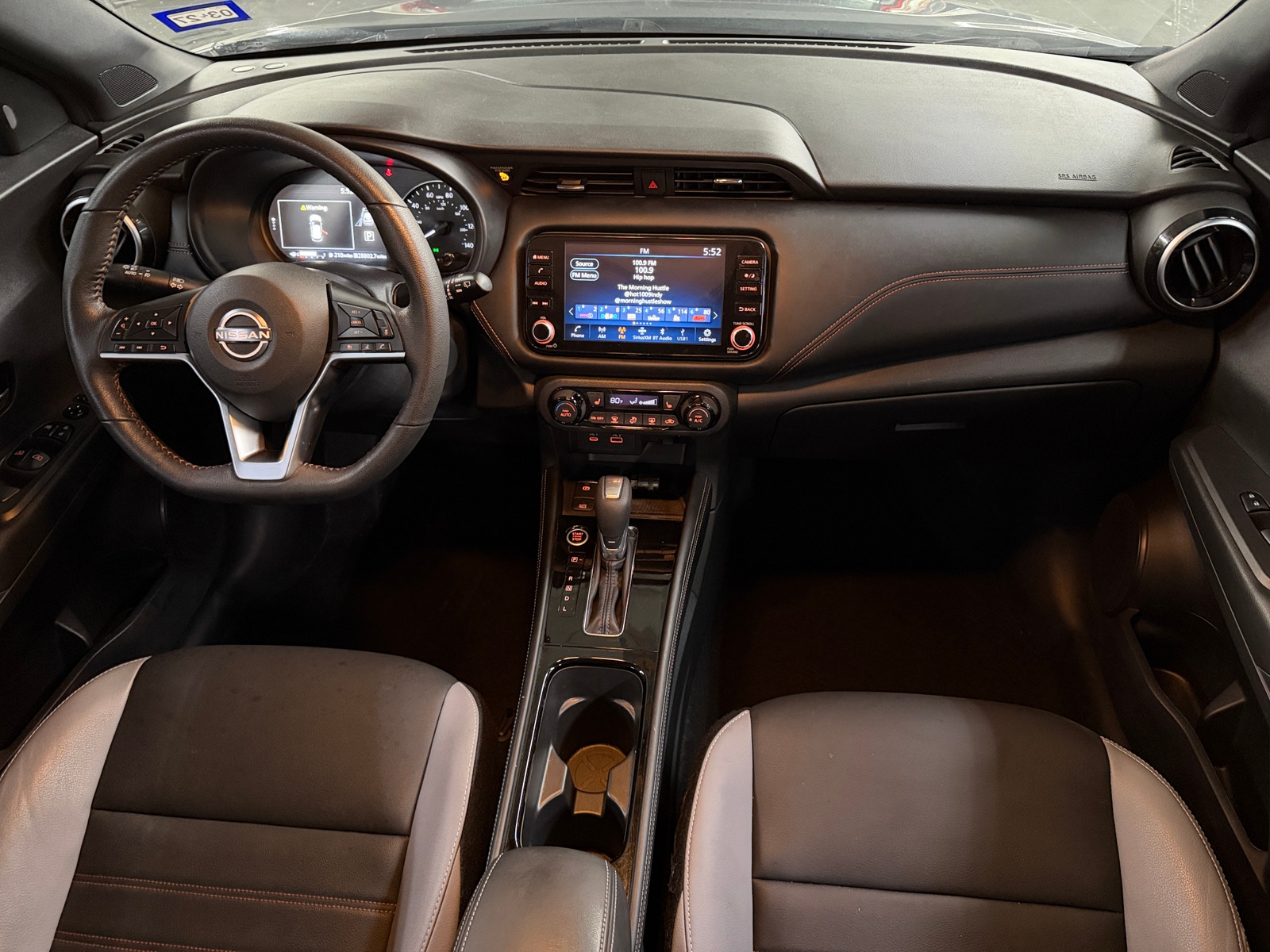 Thumbnail: 2023 Nissan Kicks - 2