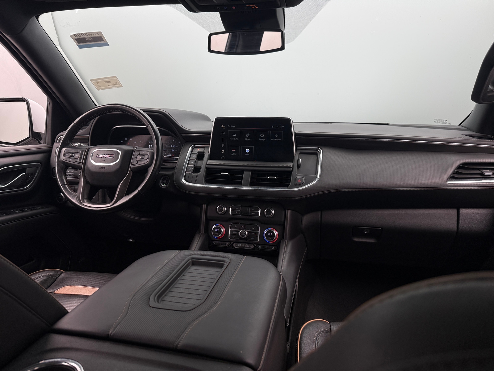 Thumbnail: 2023 GMC Yukon XL - 2