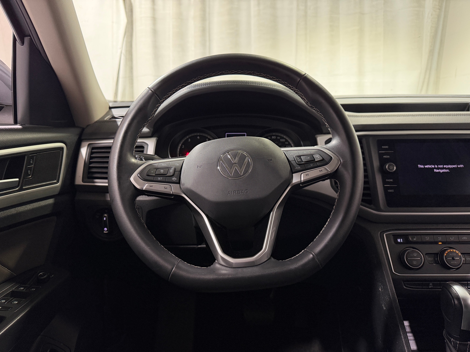 Thumbnail: 2021 Volkswagen Atlas - 5
