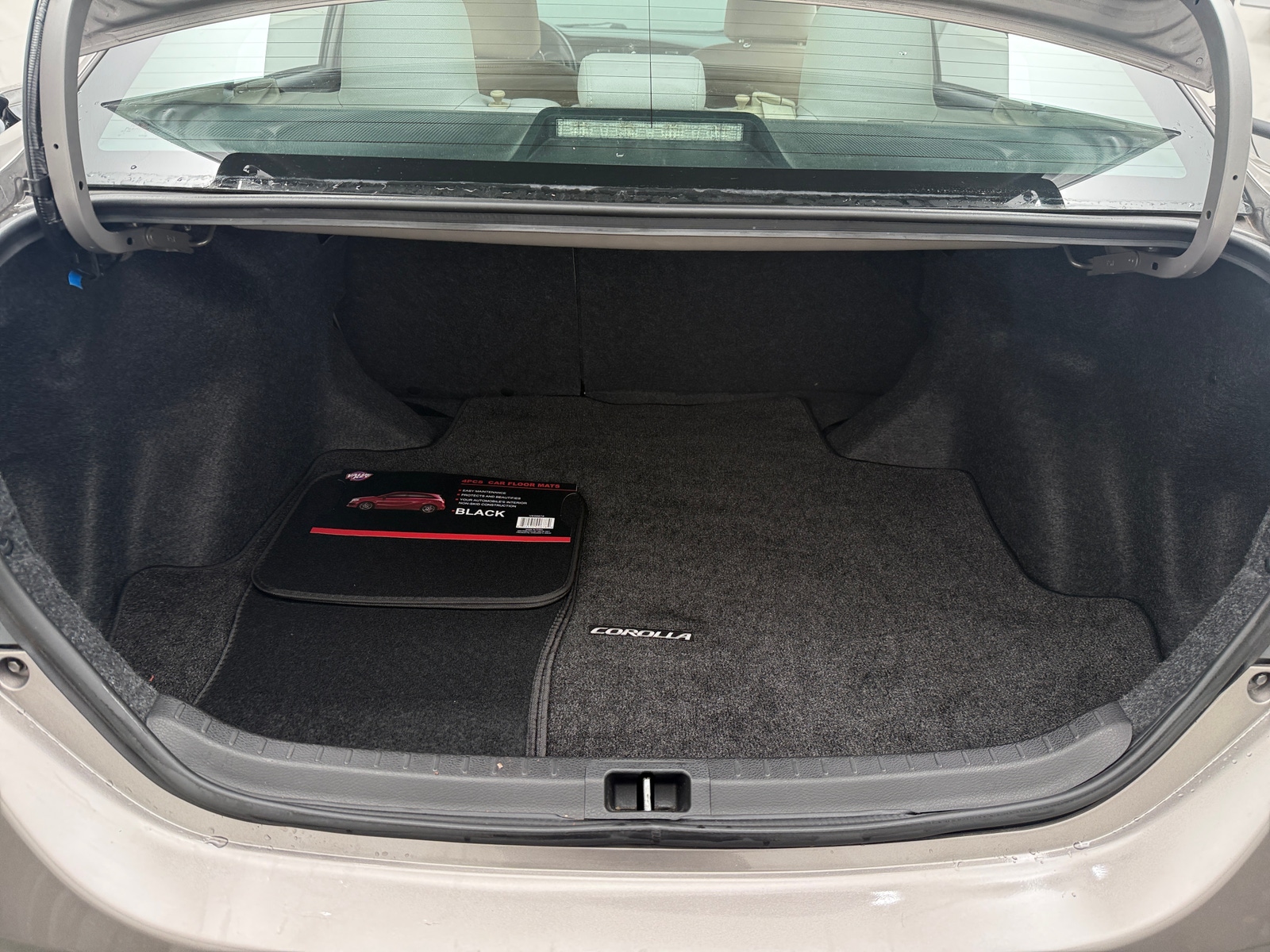 Thumbnail: 2014 Toyota Corolla - 7