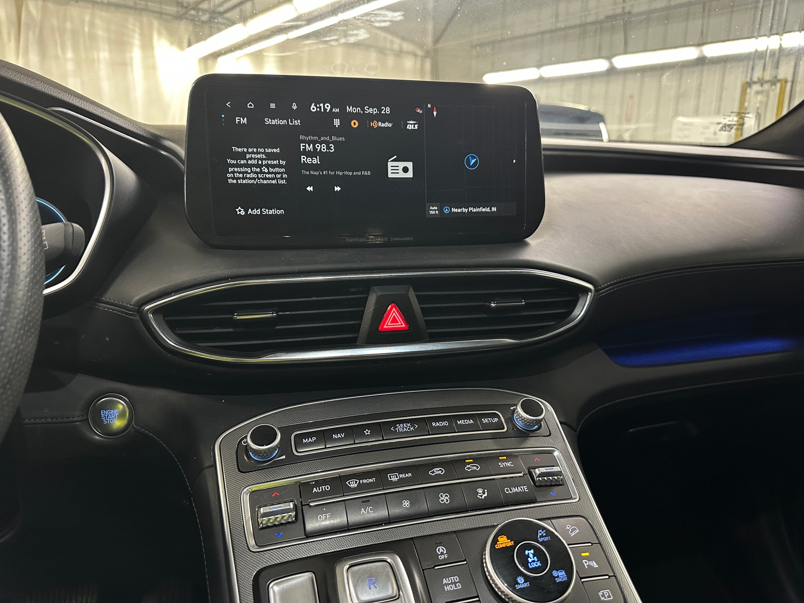 Thumbnail: 2023 Hyundai Santa Fe - 3