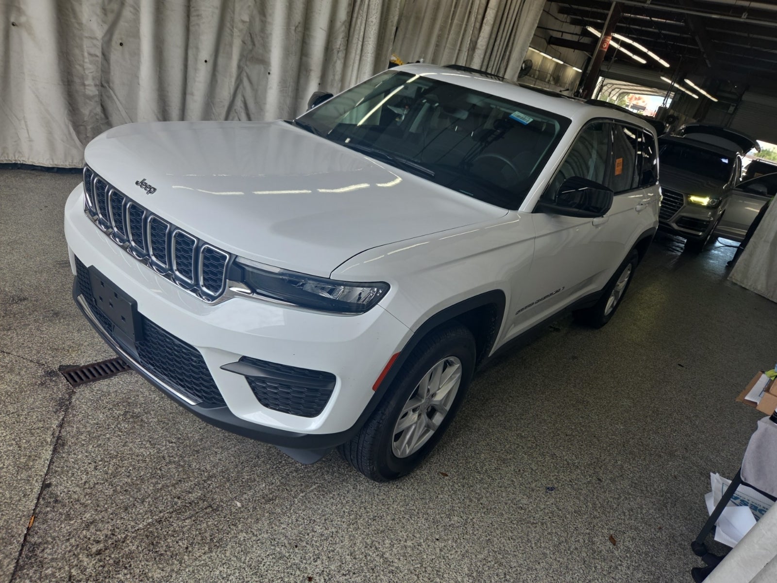 2024 Jeep Grand Cherokee Laredo X