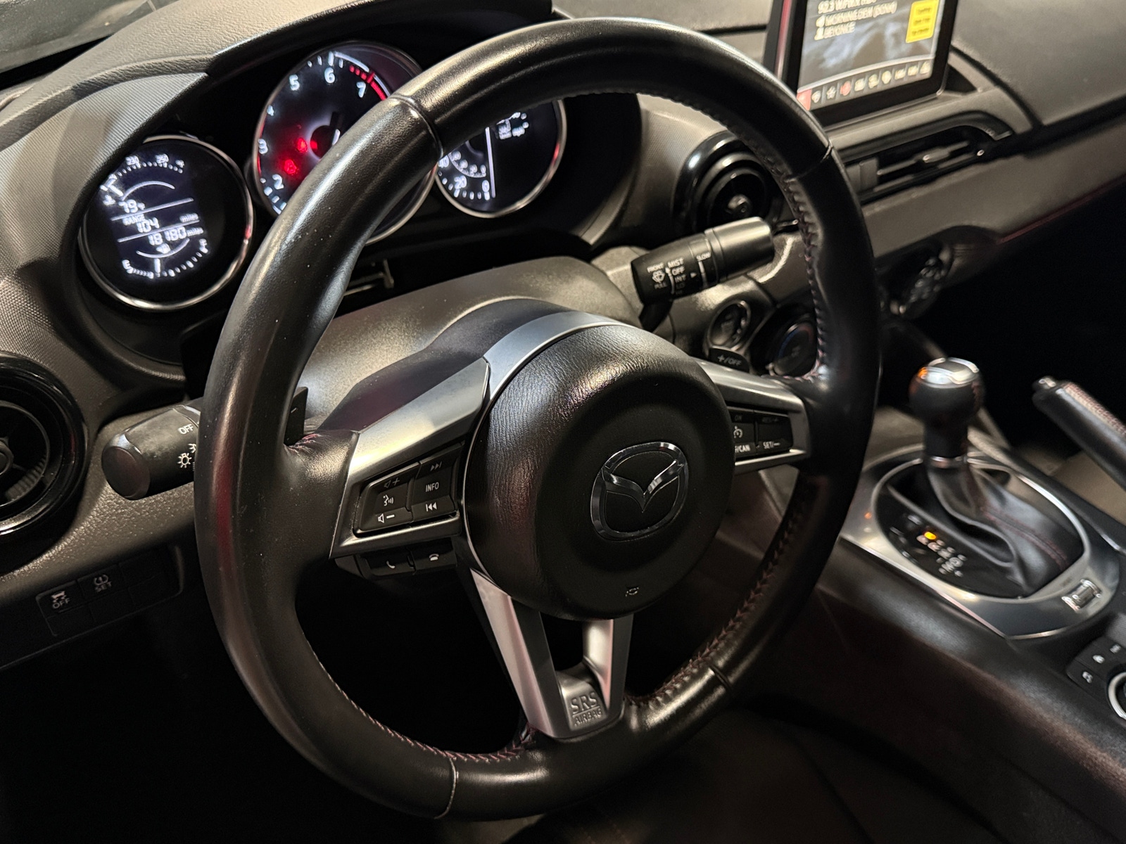 Thumbnail: 2016 Mazda MX-5 Miata - 5
