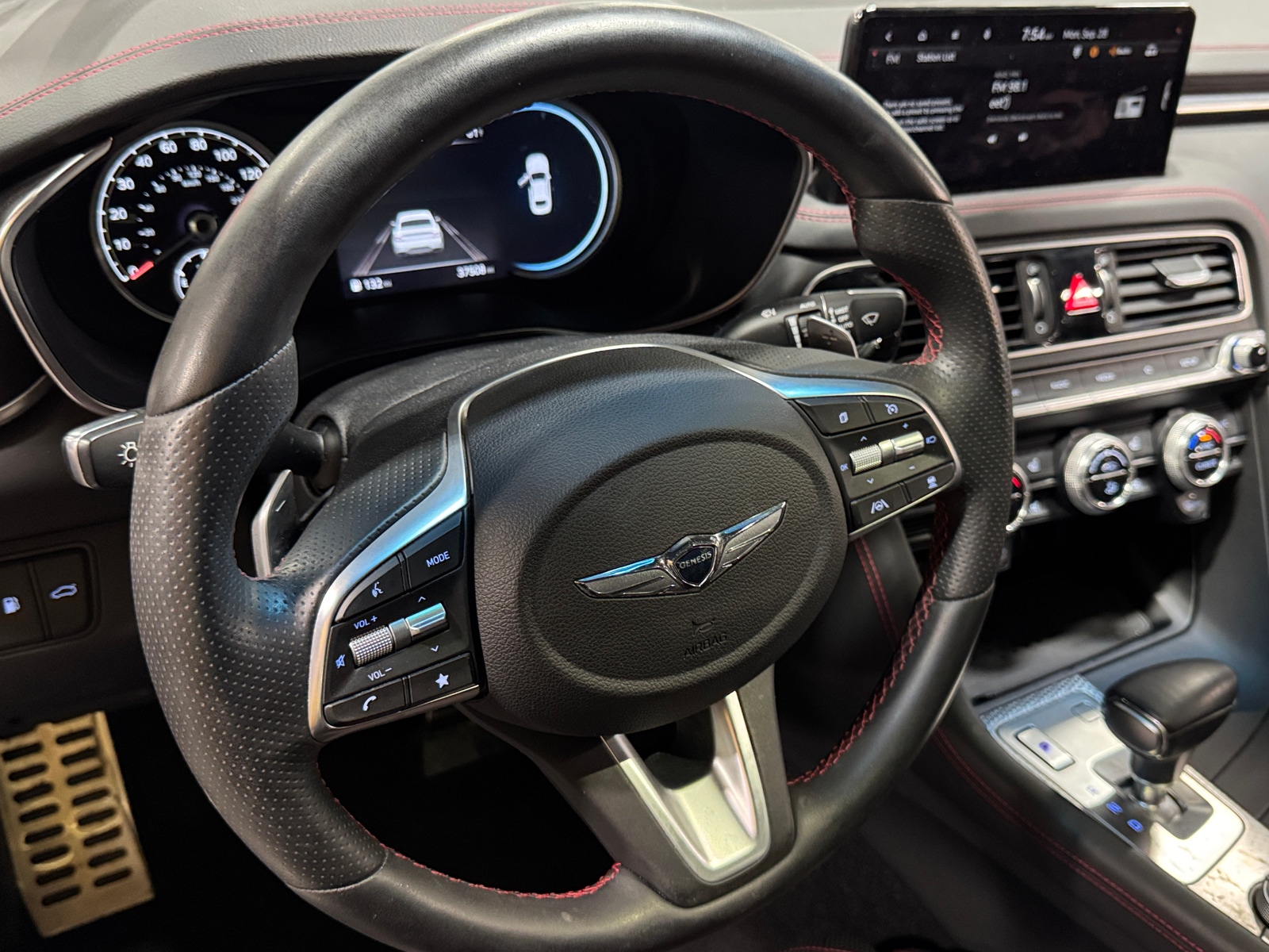 Thumbnail: 2022 Genesis G70 - 4
