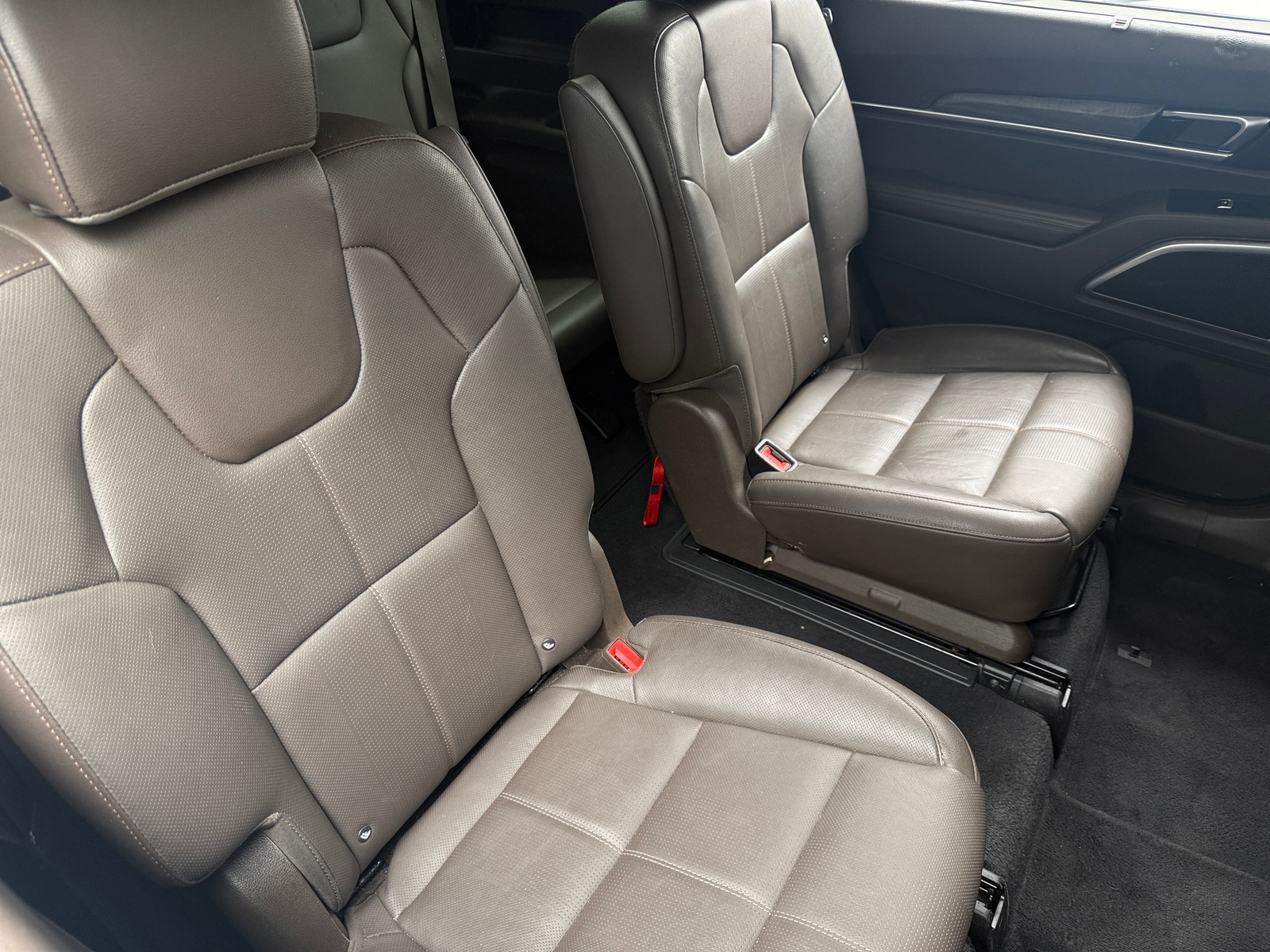 Thumbnail: 2021 Kia Telluride - 5