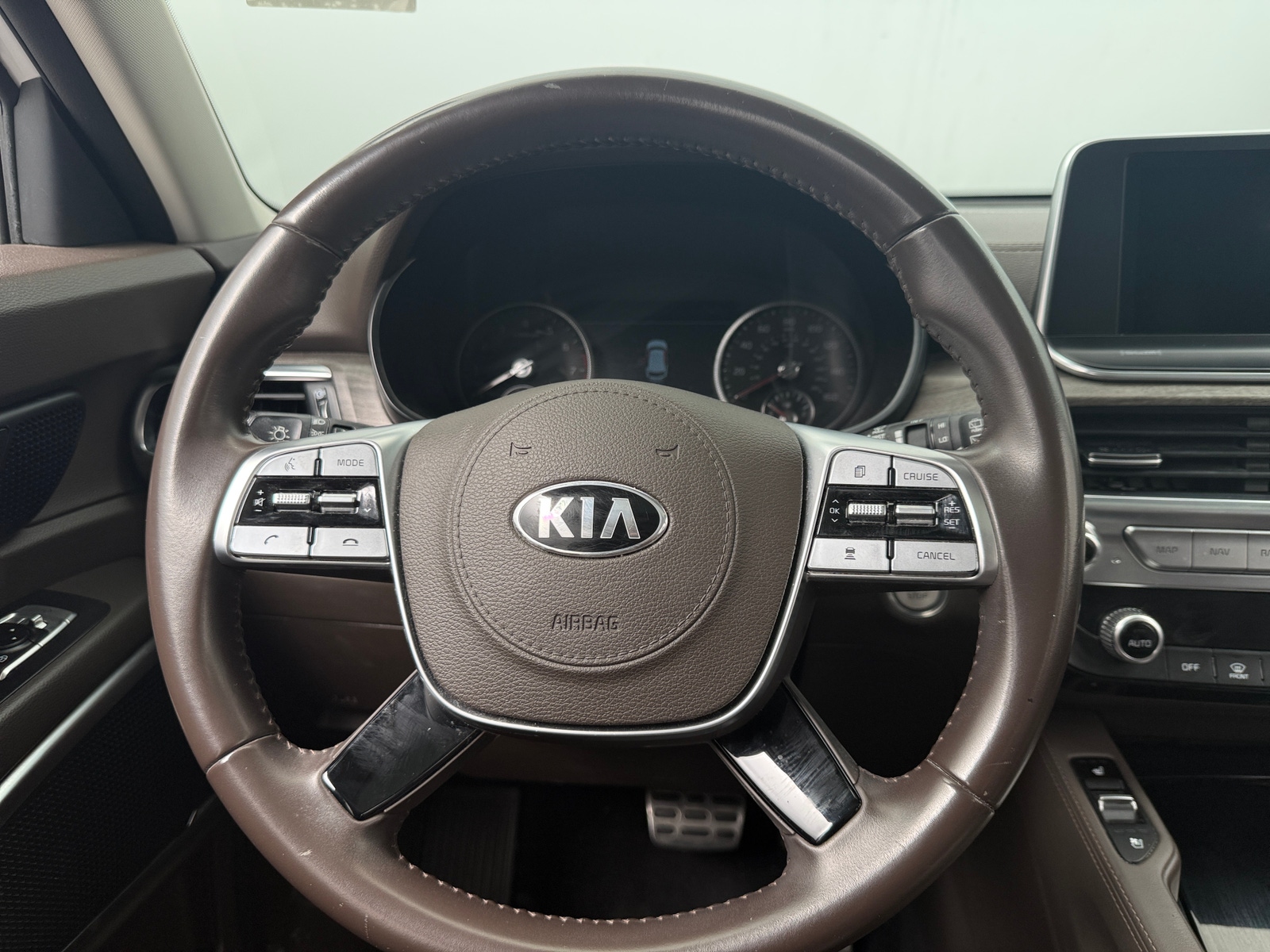 Thumbnail: 2021 Kia Telluride - 4