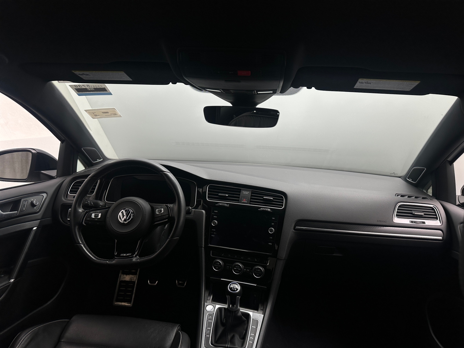 Thumbnail: 2018 Volkswagen Golf - 2