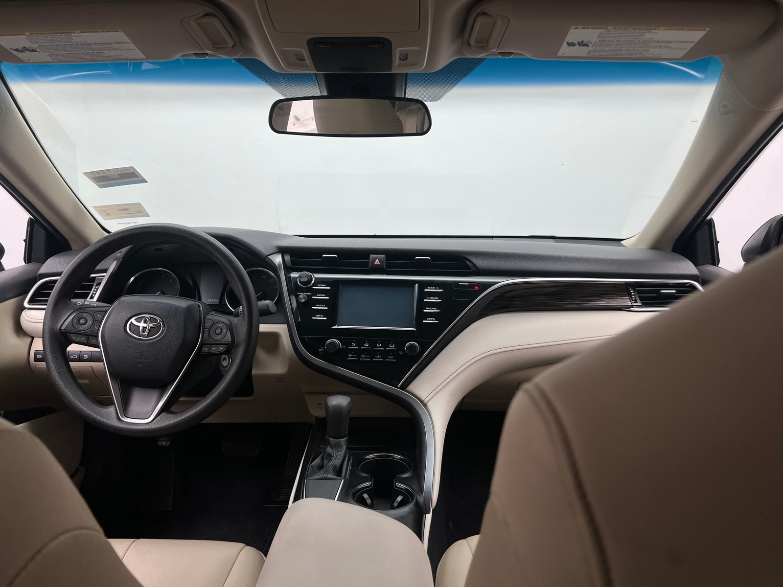 Thumbnail: 2018 Toyota Camry - 3