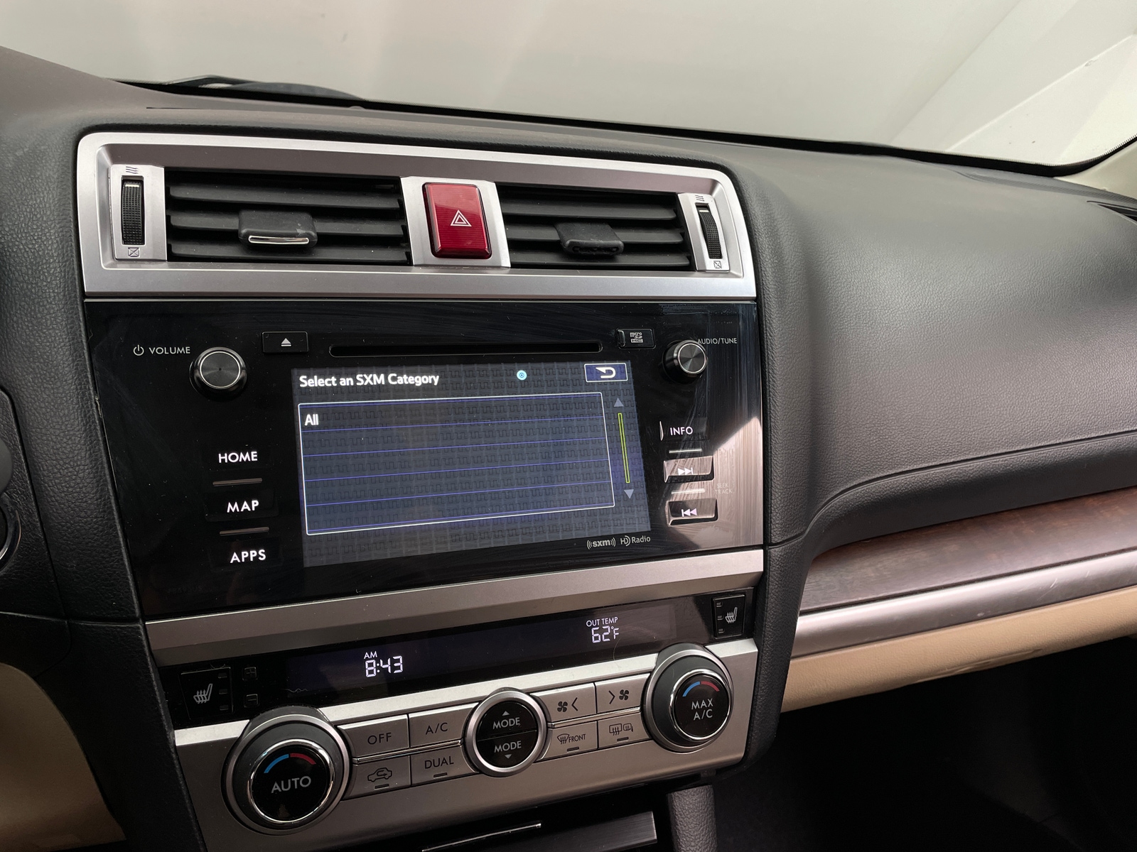 Thumbnail: 2016 Subaru Outback - 3