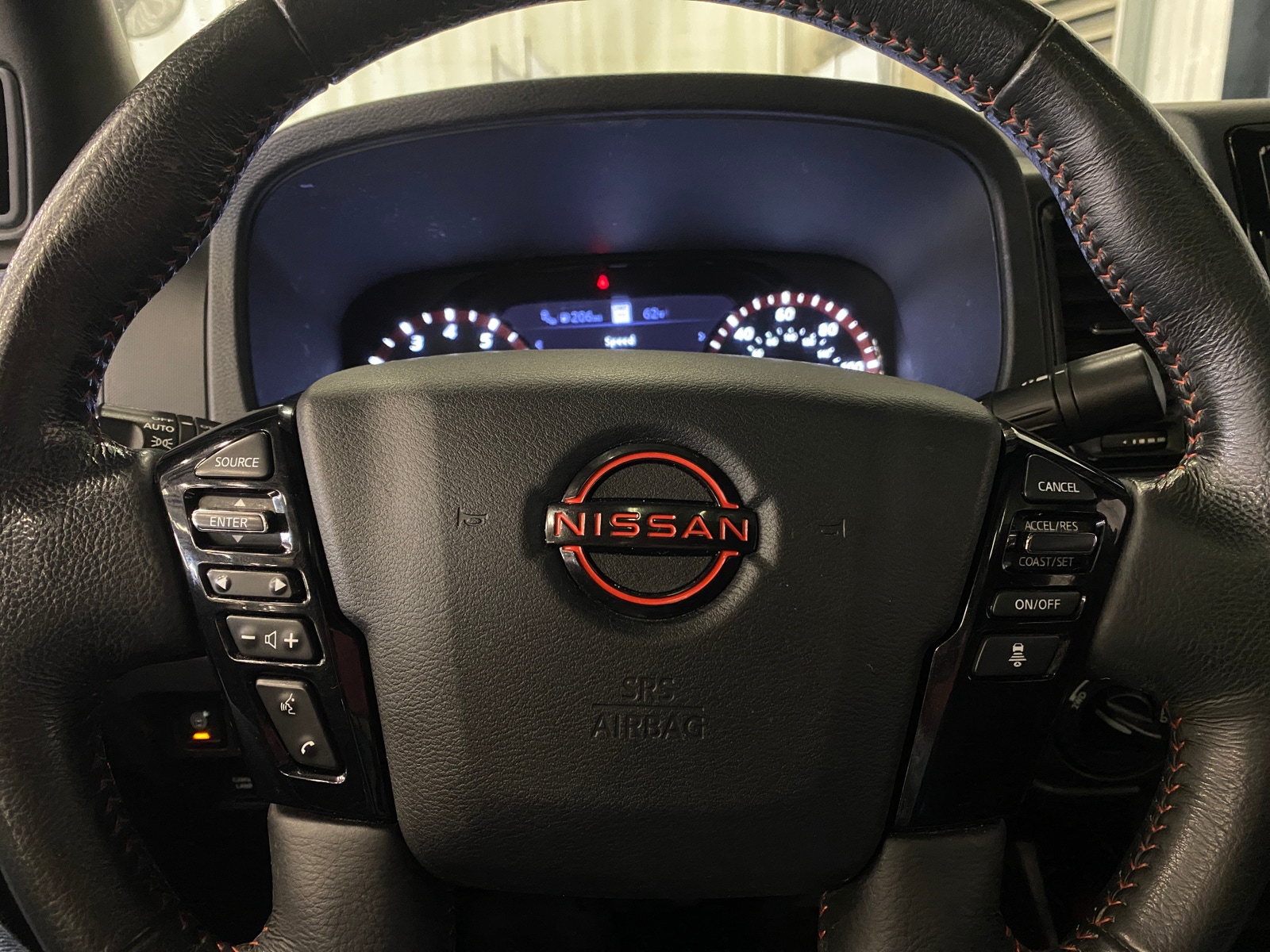 Thumbnail: 2023 Nissan Frontier - 4