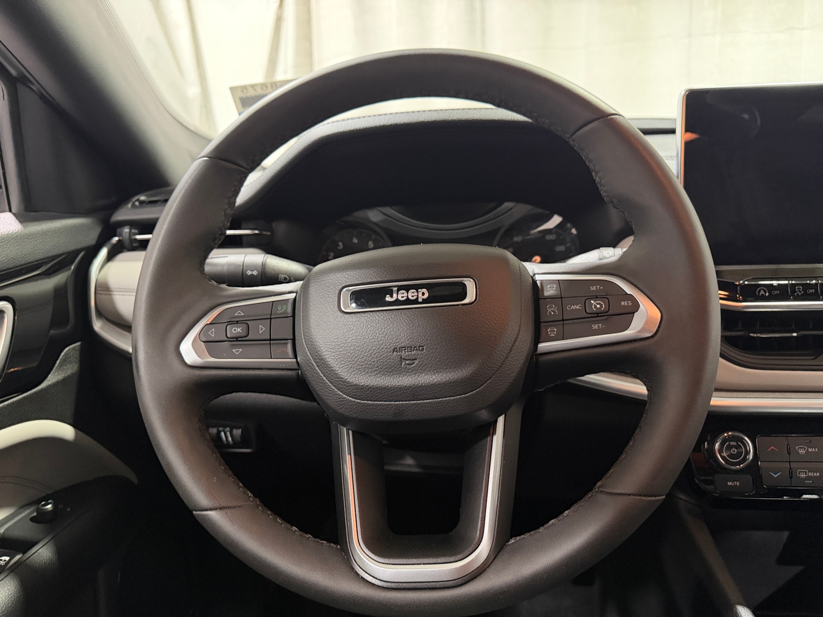 Thumbnail: 2025 Jeep Compass - 4