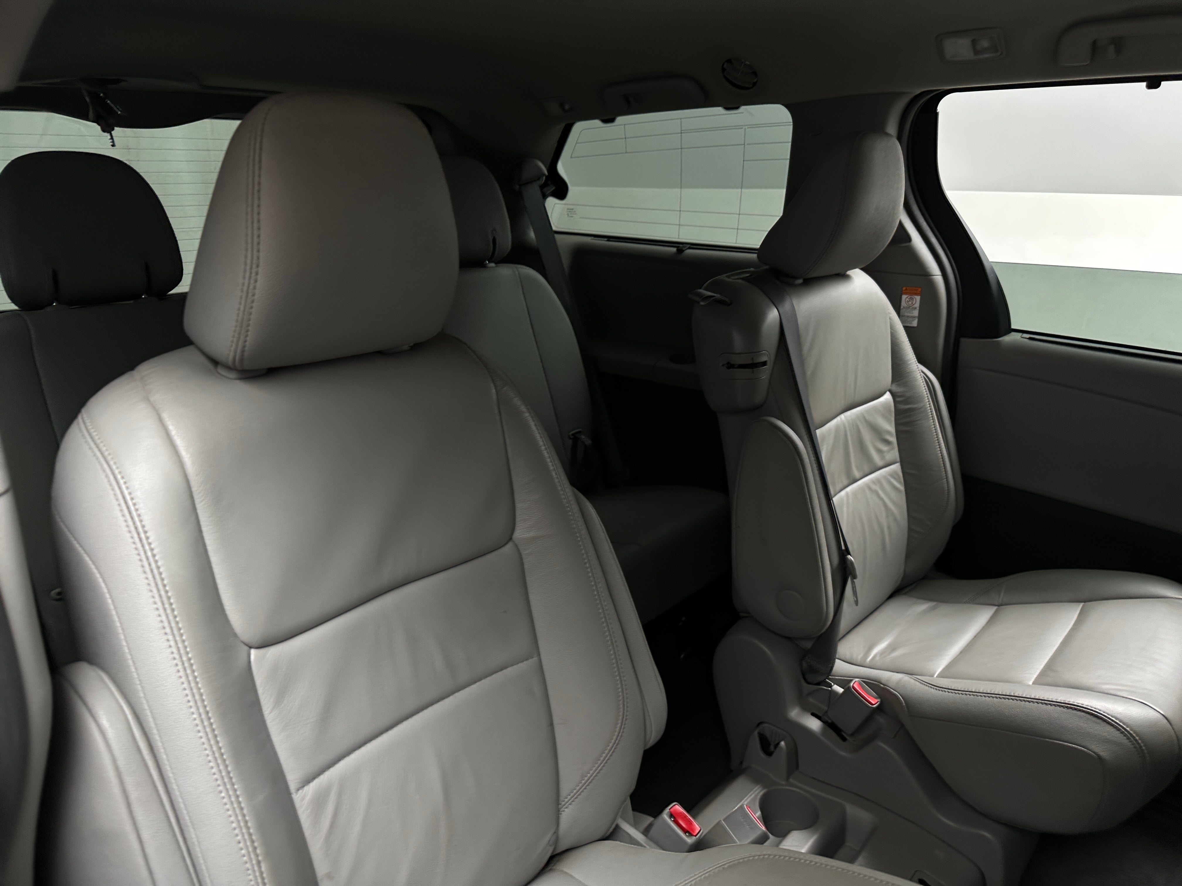 2016 Toyota Sienna