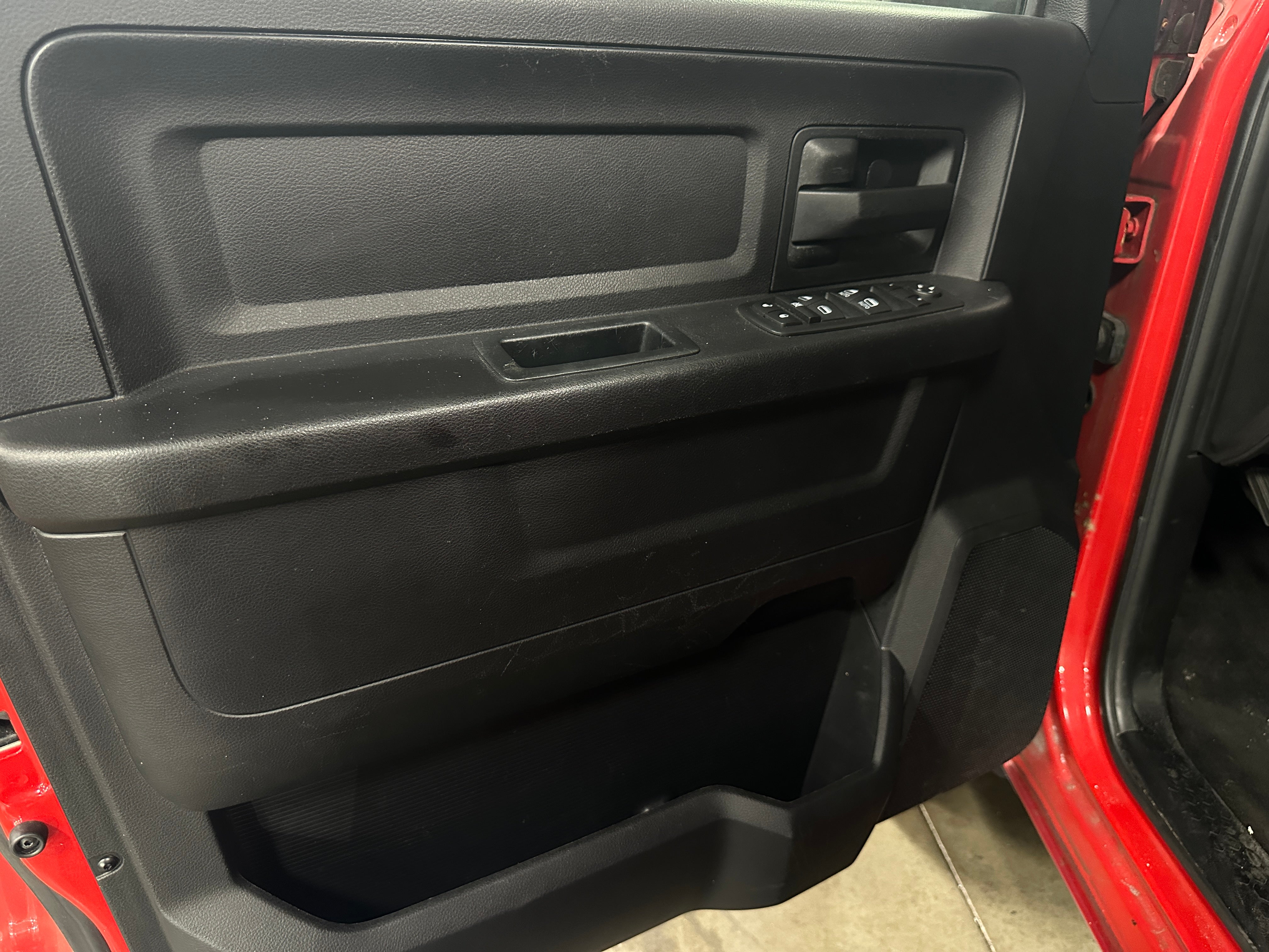 2016 RAM 1500 Pickup Express