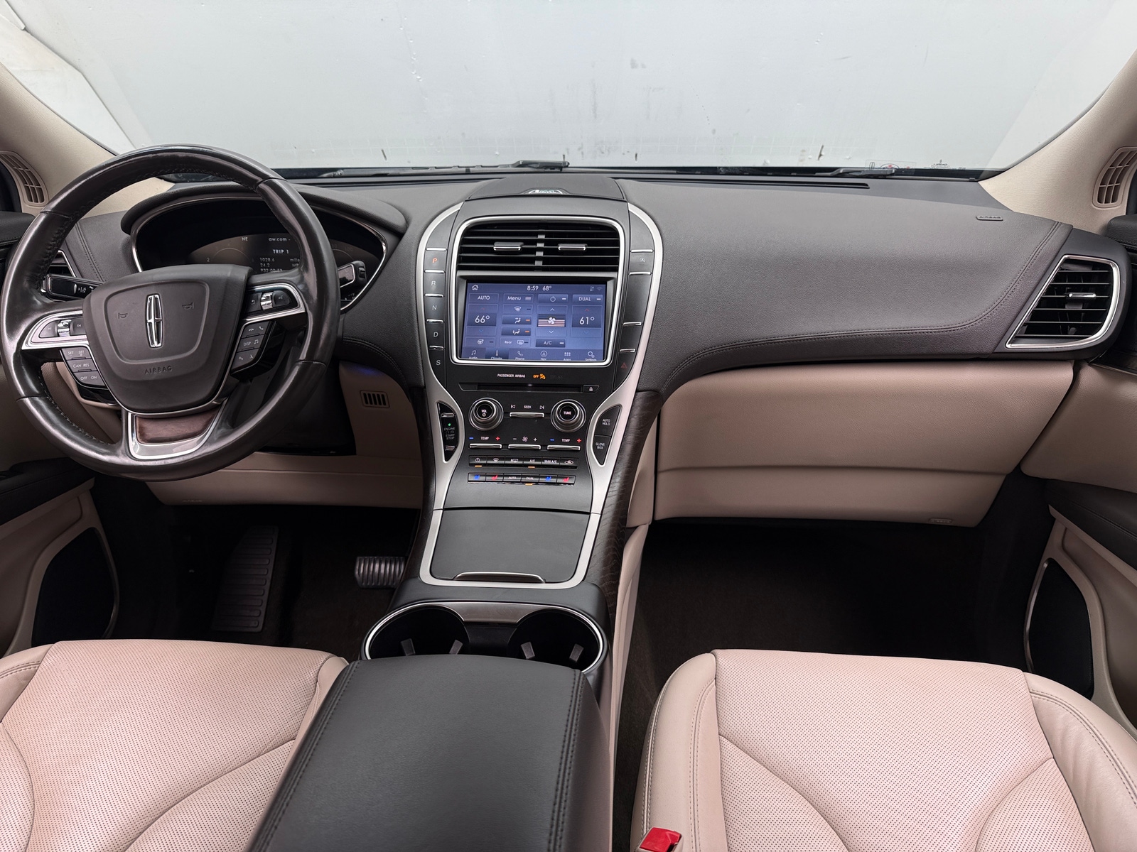 Thumbnail: 2019 Lincoln Nautilus - 2