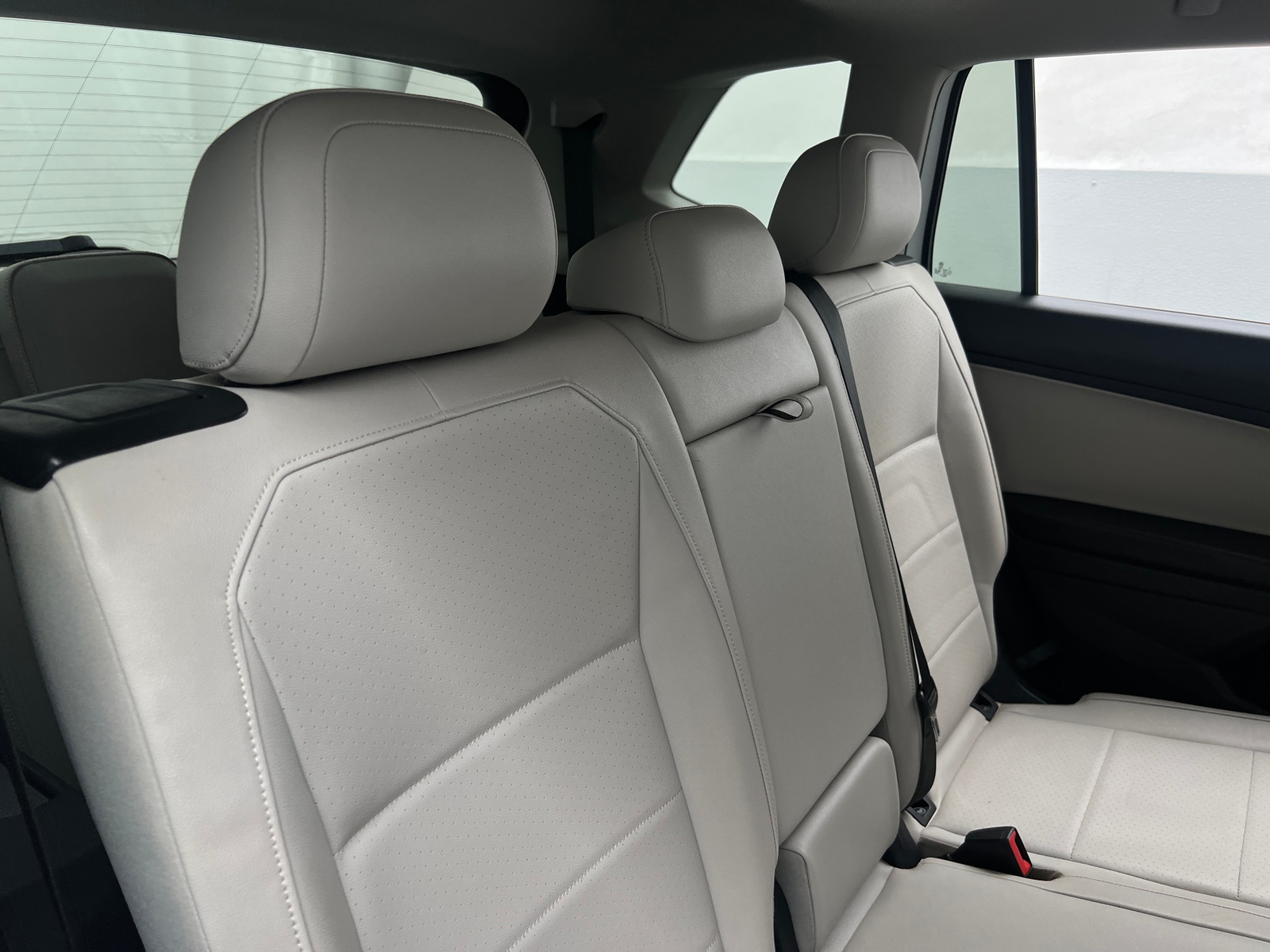 Thumbnail: 2020 Volkswagen Tiguan - 5