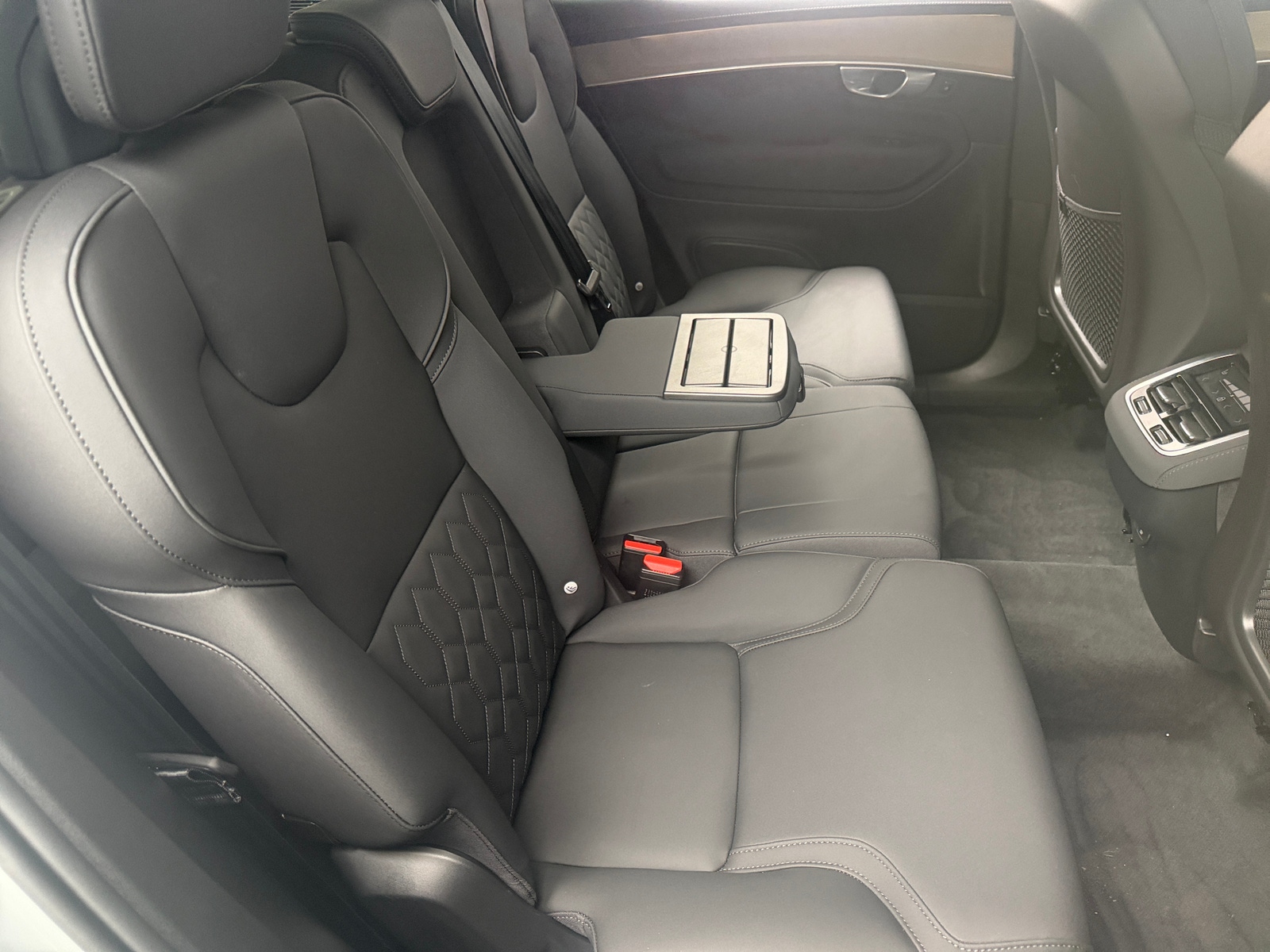 Thumbnail: 2026 Volvo XC90 - 5