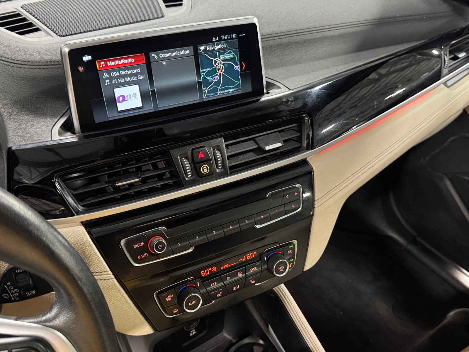Thumbnail: 2020 BMW X1 - 3