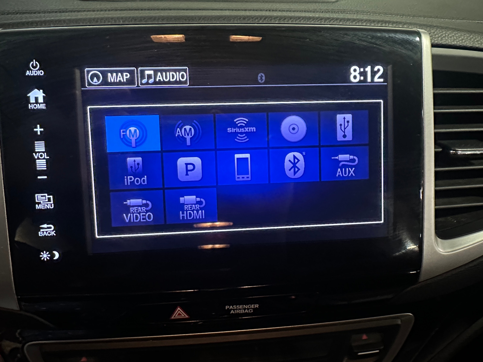 Thumbnail: 2017 Honda Pilot - 3