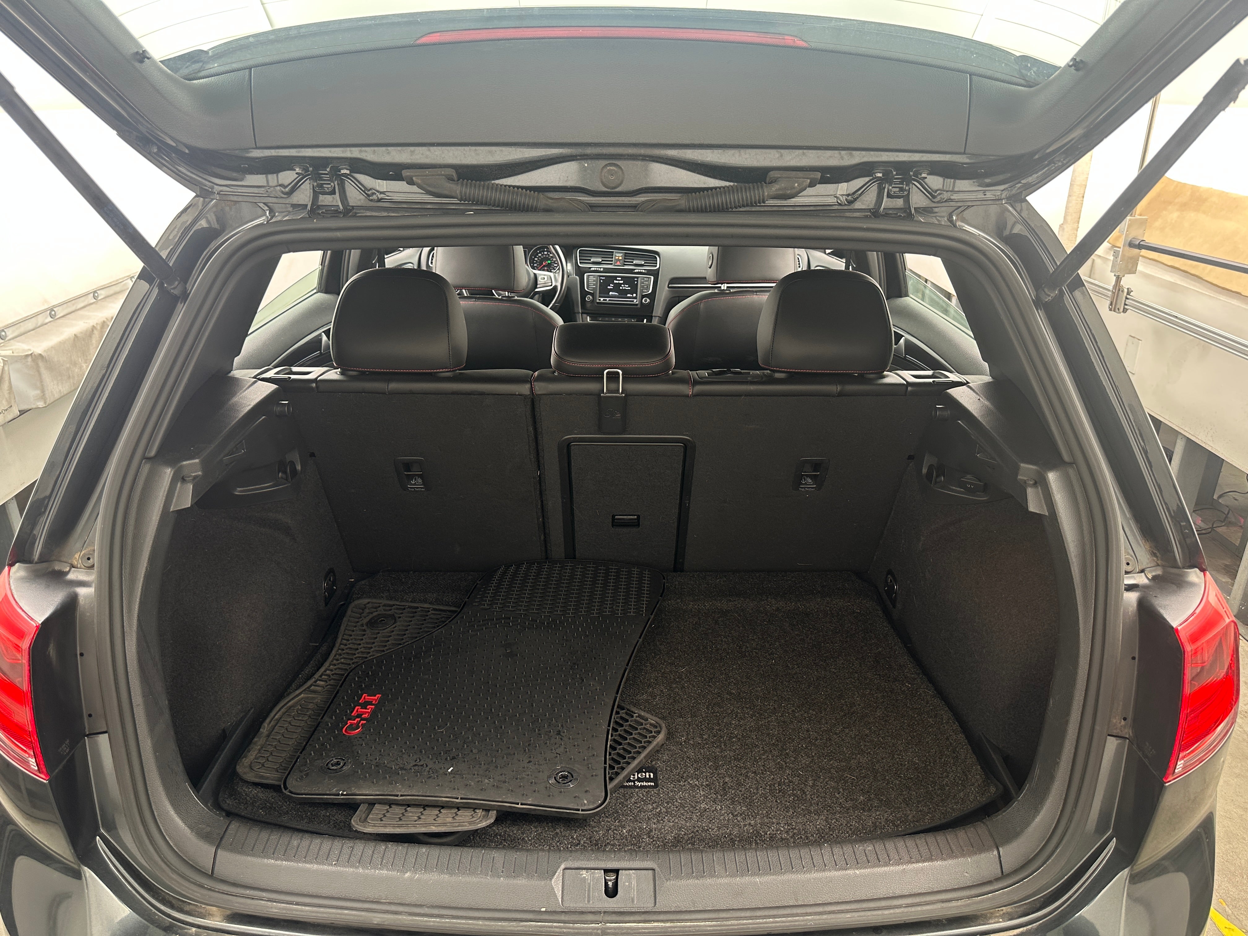 2017 Volkswagen Golf GTI