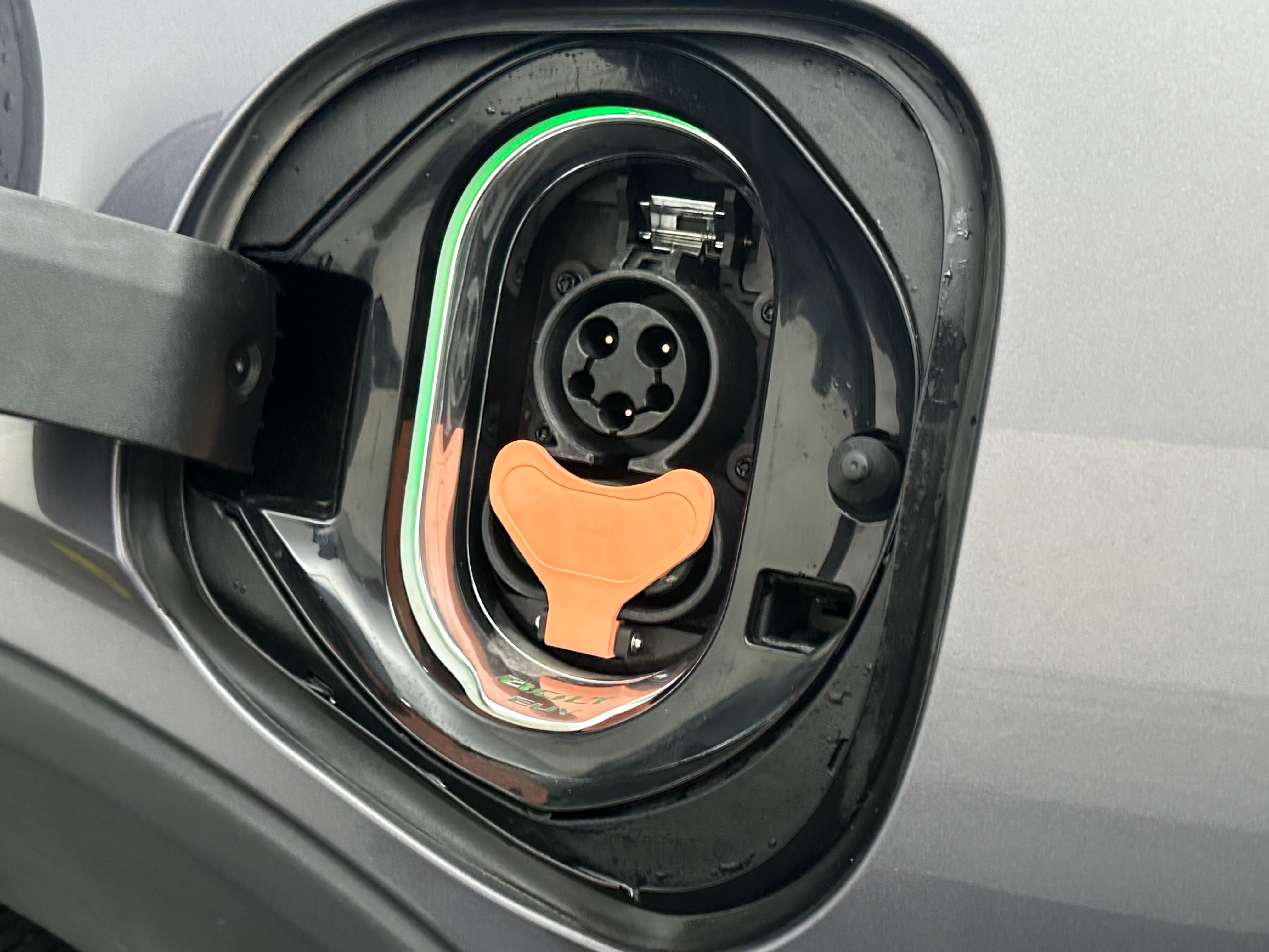 Used 2022 Chevrolet Bolt EUV Premier with VIN 1G1FZ6S05N4104041 for sale in Bridgeville, PA