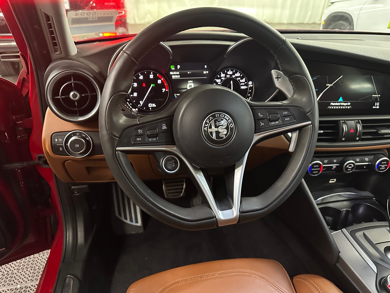 Thumbnail: 2019 Alfa Romeo Giulia - 4