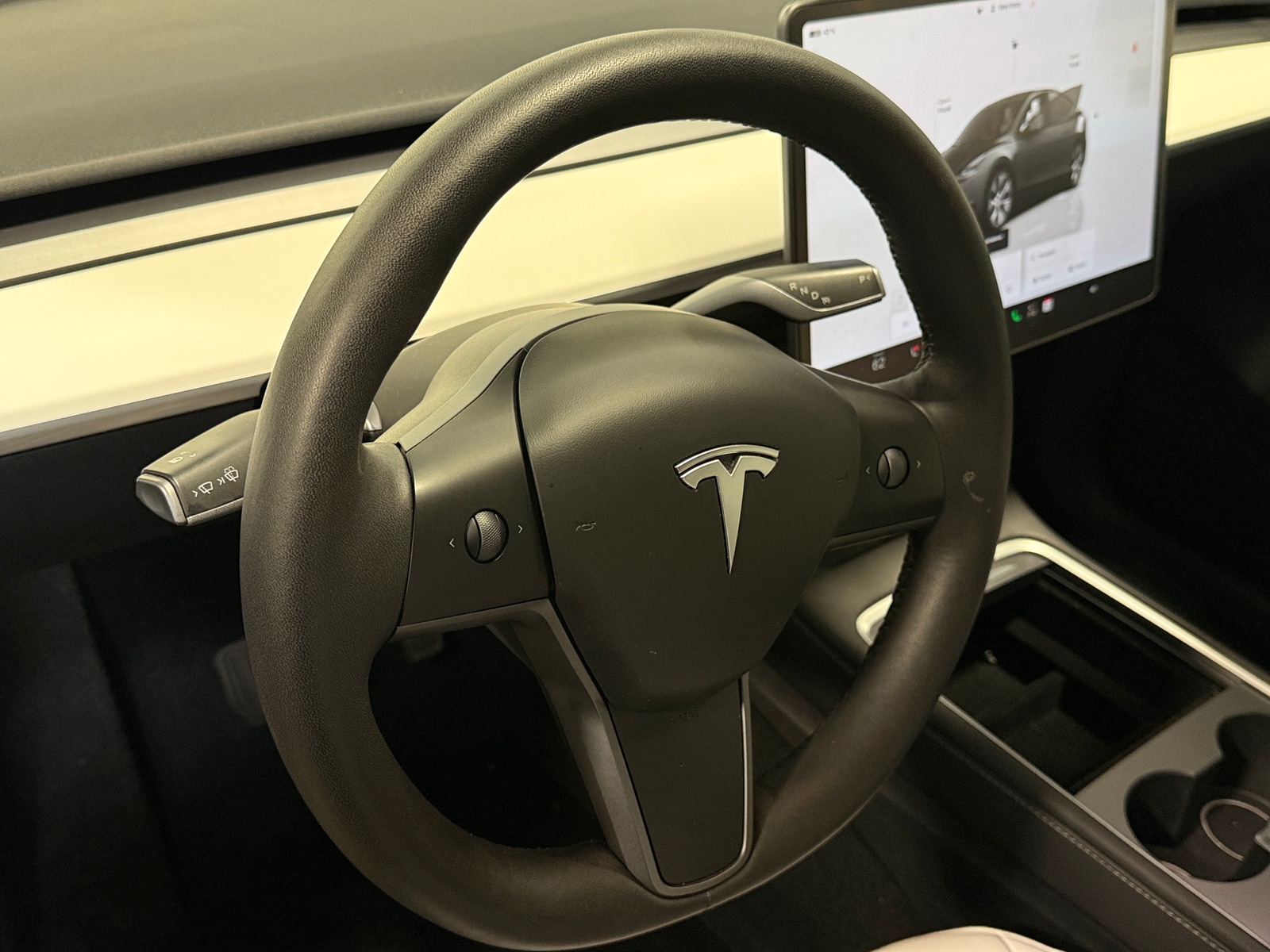 Thumbnail: 2023 Tesla Model Y - 4