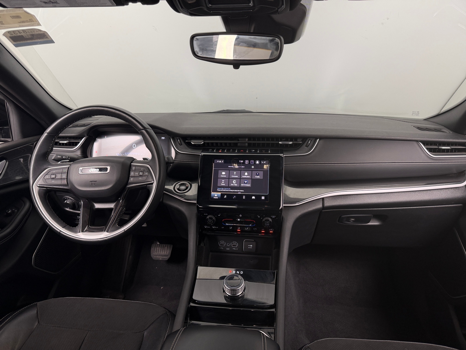 Thumbnail: 2022 Jeep Grand Cherokee L - 2